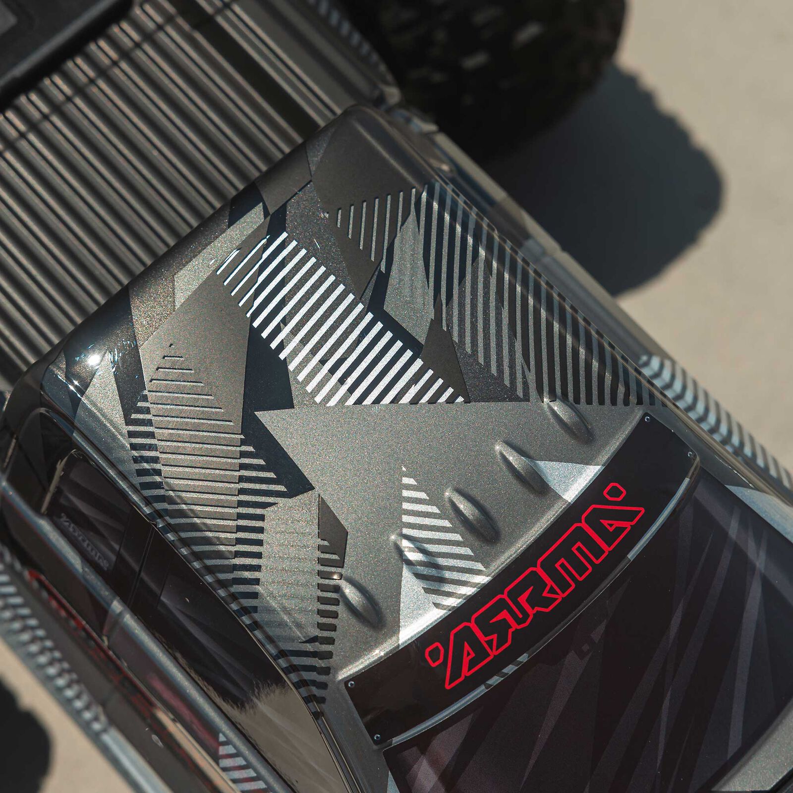 1/10 GRANITE 223S DSC 4X4 RTR Brushless Monster Truck