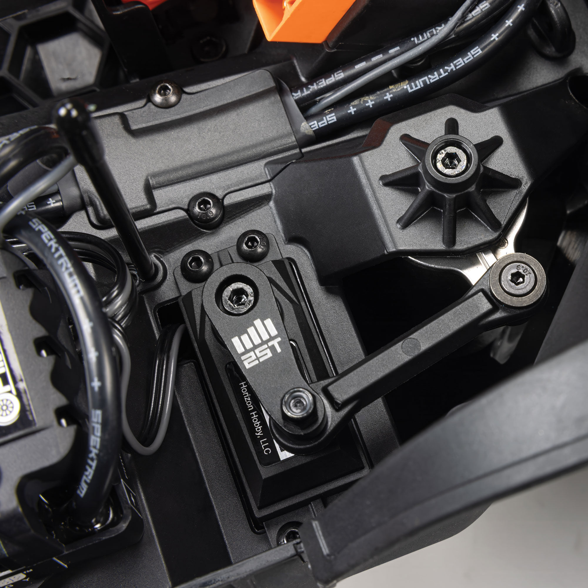 ARRMA 1:8 QUAKE 4S DSC 4X4 RTR Brushless Monster Truck-ARA4437T1