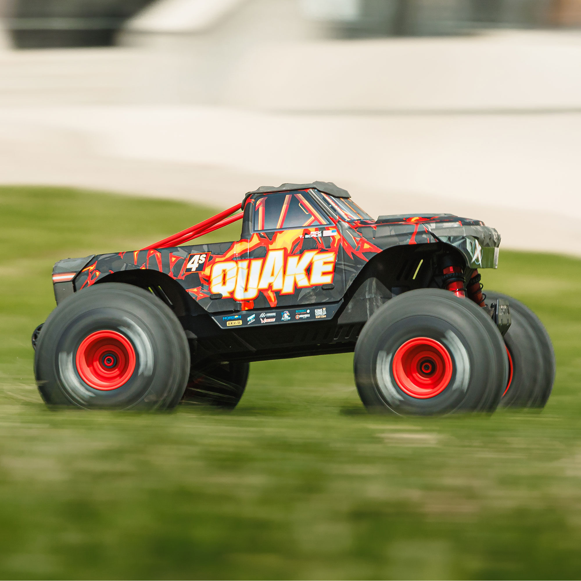 ARRMA 1:8 QUAKE 4S DSC 4X4 RTR Brushless Monster Truck-ARA4437T1