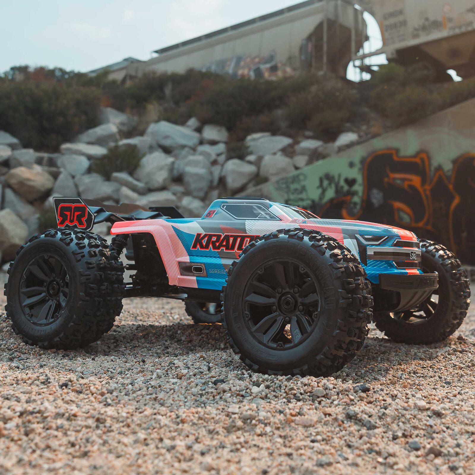 ARRMA KRATON 1/8 Scale Speed Monster Truck RTR