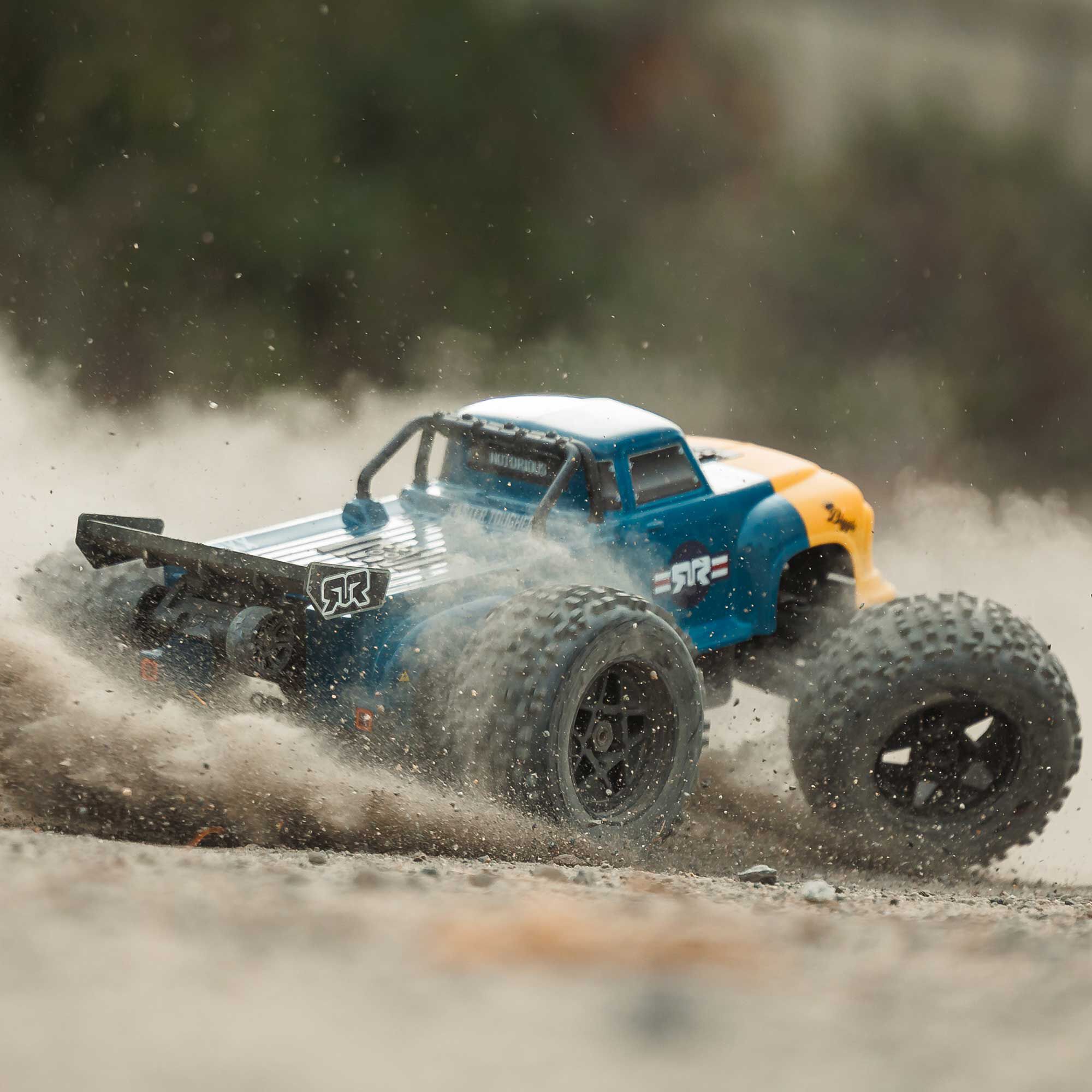 ARRMA 1:8 NOTORIOUS 6S 4X4 RTR Brushless Stunt Truck-ARA8611V6T1