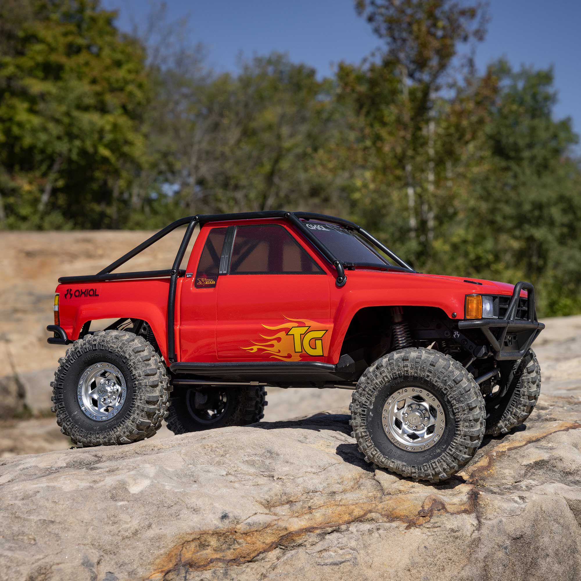 1/10 Axial SCX10 III 1987 Toyota SR5-AXI-2062T1/AXI-2062T2