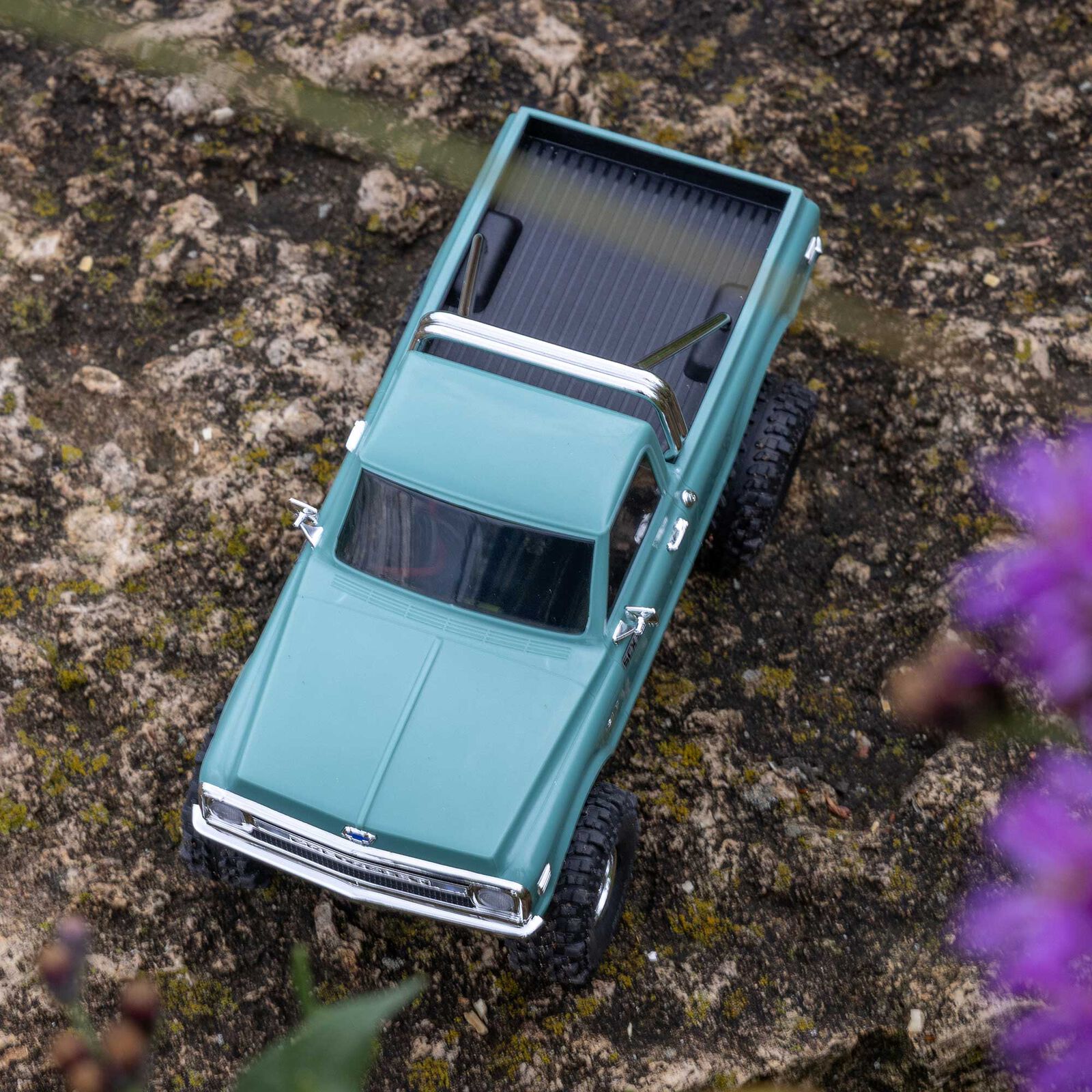 1/30 Axial SCX30 Chevrolet K10 (Battery & Charger Included)-AXI-2260T2/AXI-2260T1