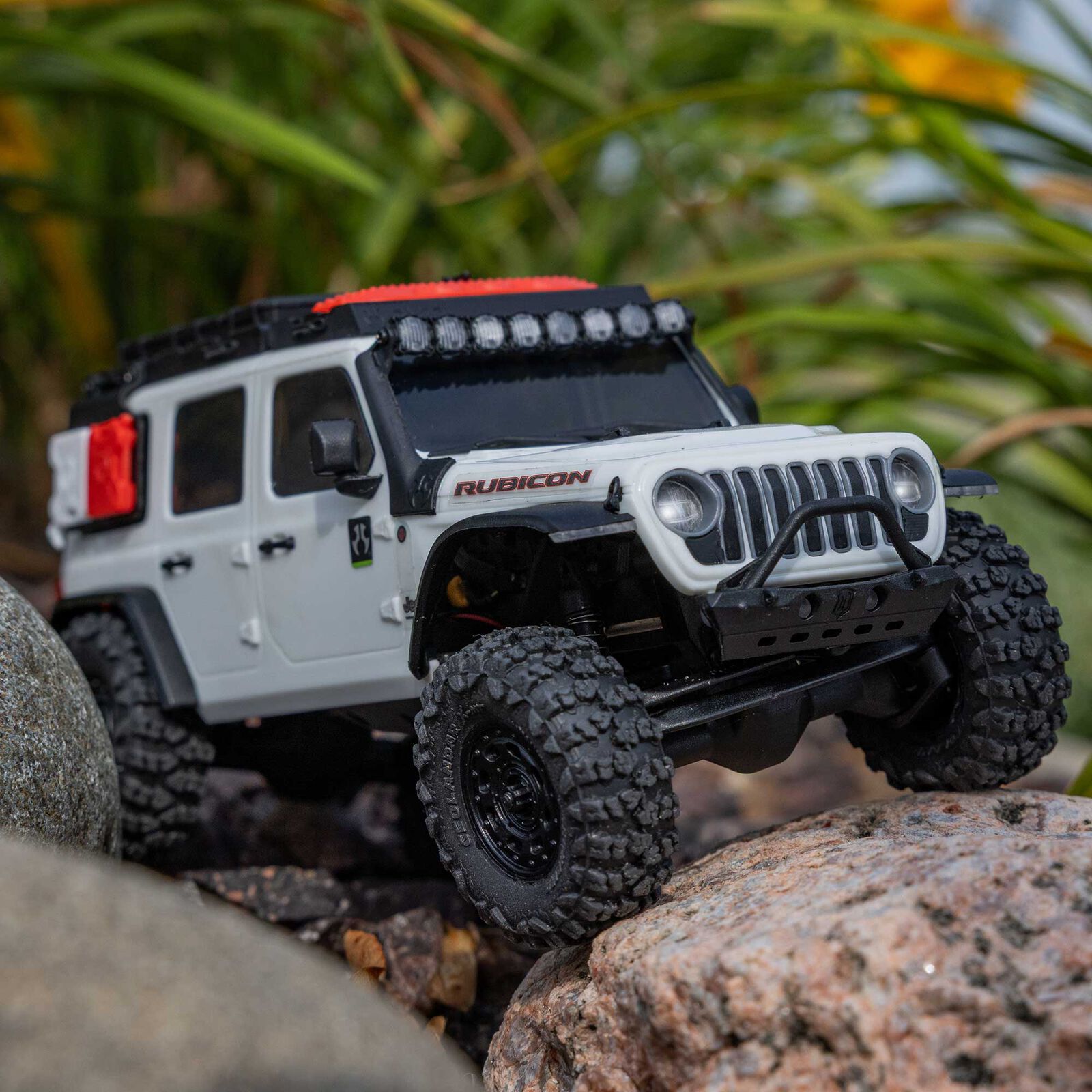 Axial 1/30 SCX30 Jeep Wrangler (Battery & Charger Included)-AXI-2261T1/AXI-2261T2