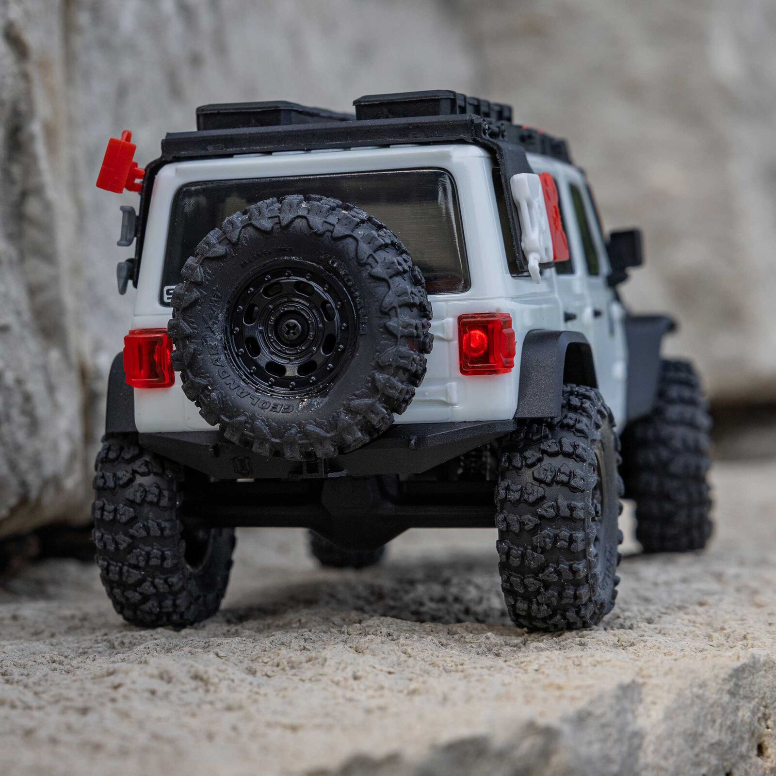 Axial 1/30 SCX30 Jeep Wrangler (Battery & Charger Included)-AXI-2261T1/AXI-2261T2