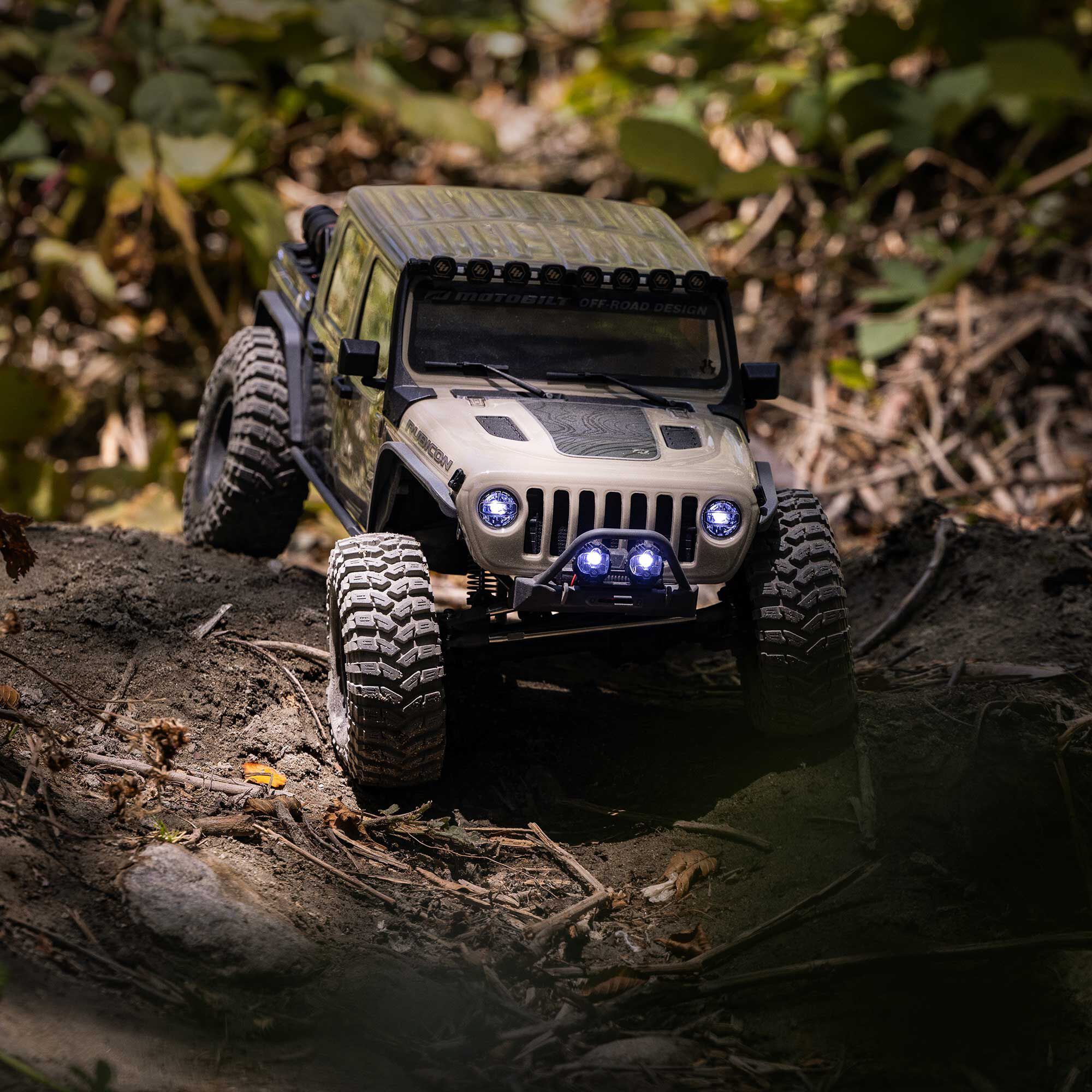Axial 1/10 Axial SCX10 III Jeep JT Gladiator 4X4 RTR Brushed Rock Crawler-AXI-2443T1/AXI-2443T2