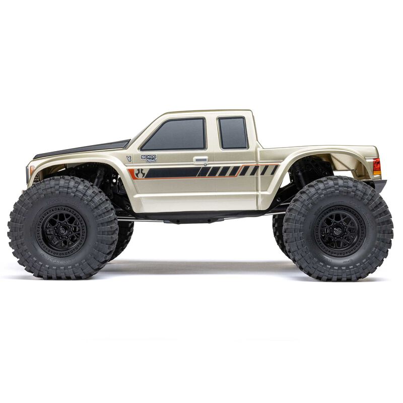 Axial 1/10 SCX10 III Coyote 4X4 RTR Rock Crawler (Battery & Charger Included), Gold-AXI-3071