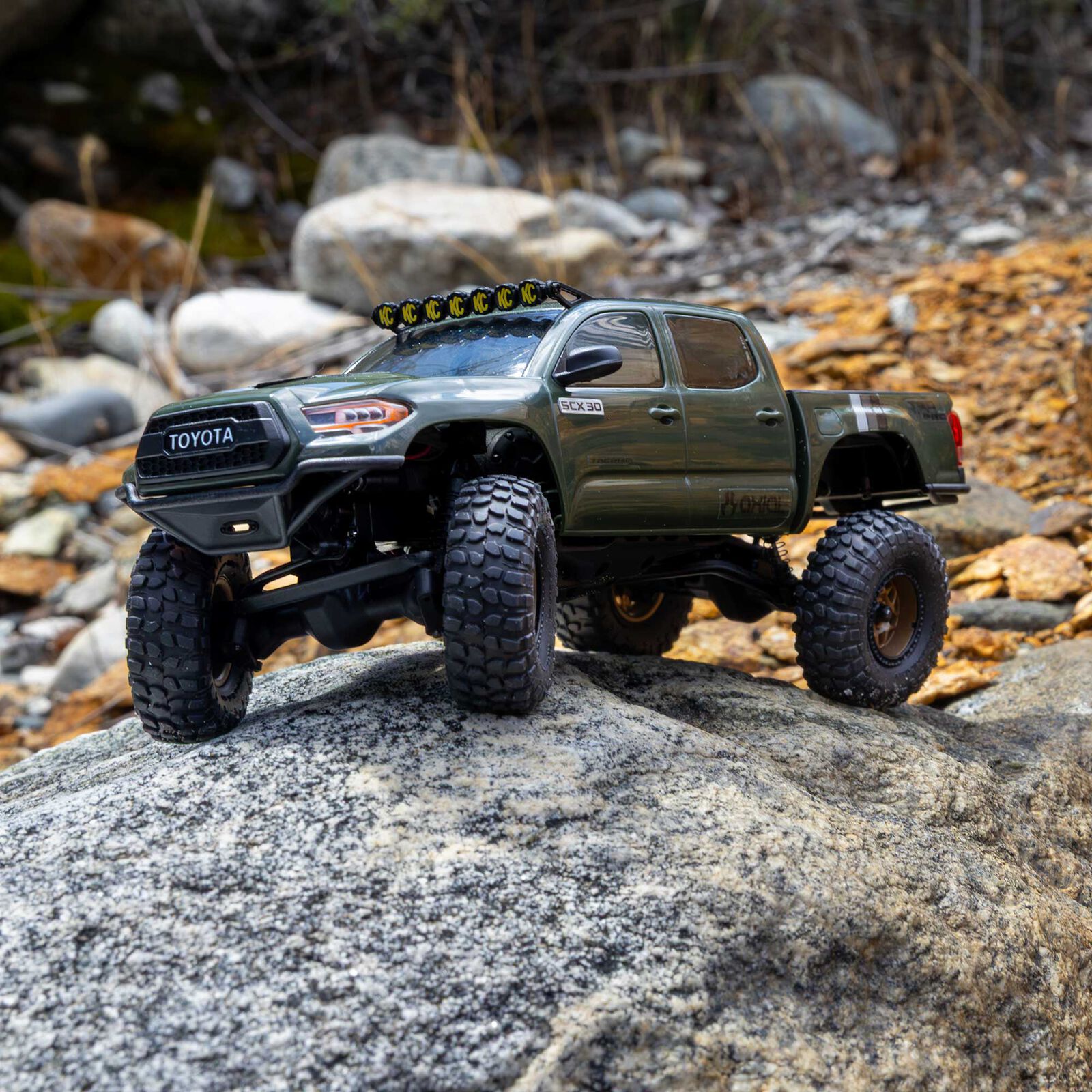 Axial 1:30 SCX30 Toyota Tacoma TRD Pro Extreme Off-Road 4X4 RTR Brushed Rock Crawler-AXI-3289T2