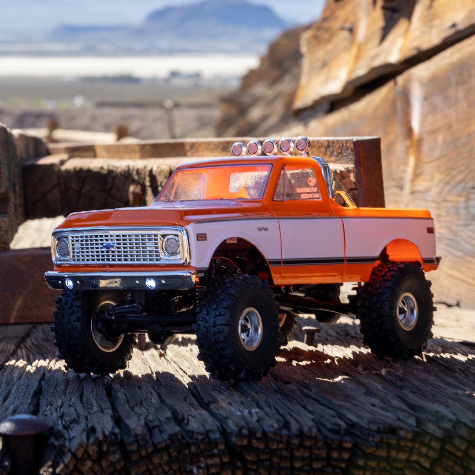 Axial 1/24 SCX24 1967-1972 Chevrolet C10-AXI-3408T1/AXI-3408T2
