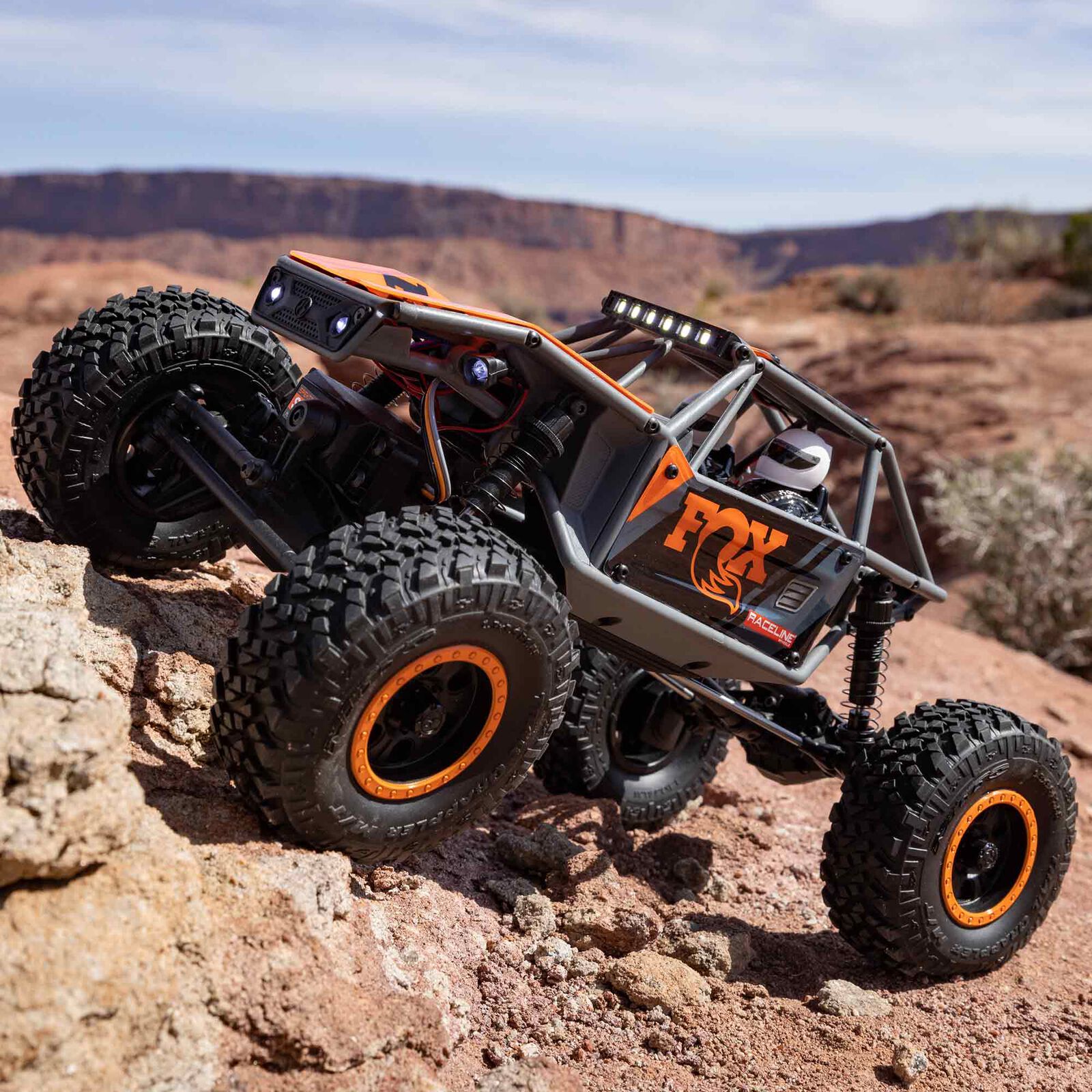 Axial 1:18 UTB18 Capra Rock Crawler RTR 4X4 Brushed RC Buggy, Black&Grey