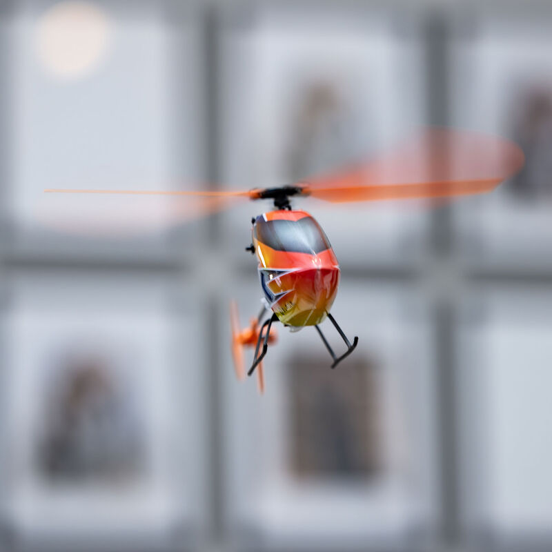 Blade Revolution 90 FP RTF Flybarless Electric Helicopter w/SAFE, 2.4G