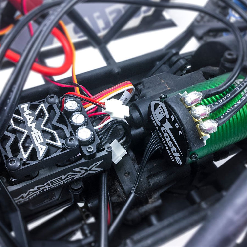 Castle Creations 1:10 Mamba X Waterproof ESC /1406-5700Kv Sensored Brushless Motor Combo: 4mm Bullet-CSE010015502