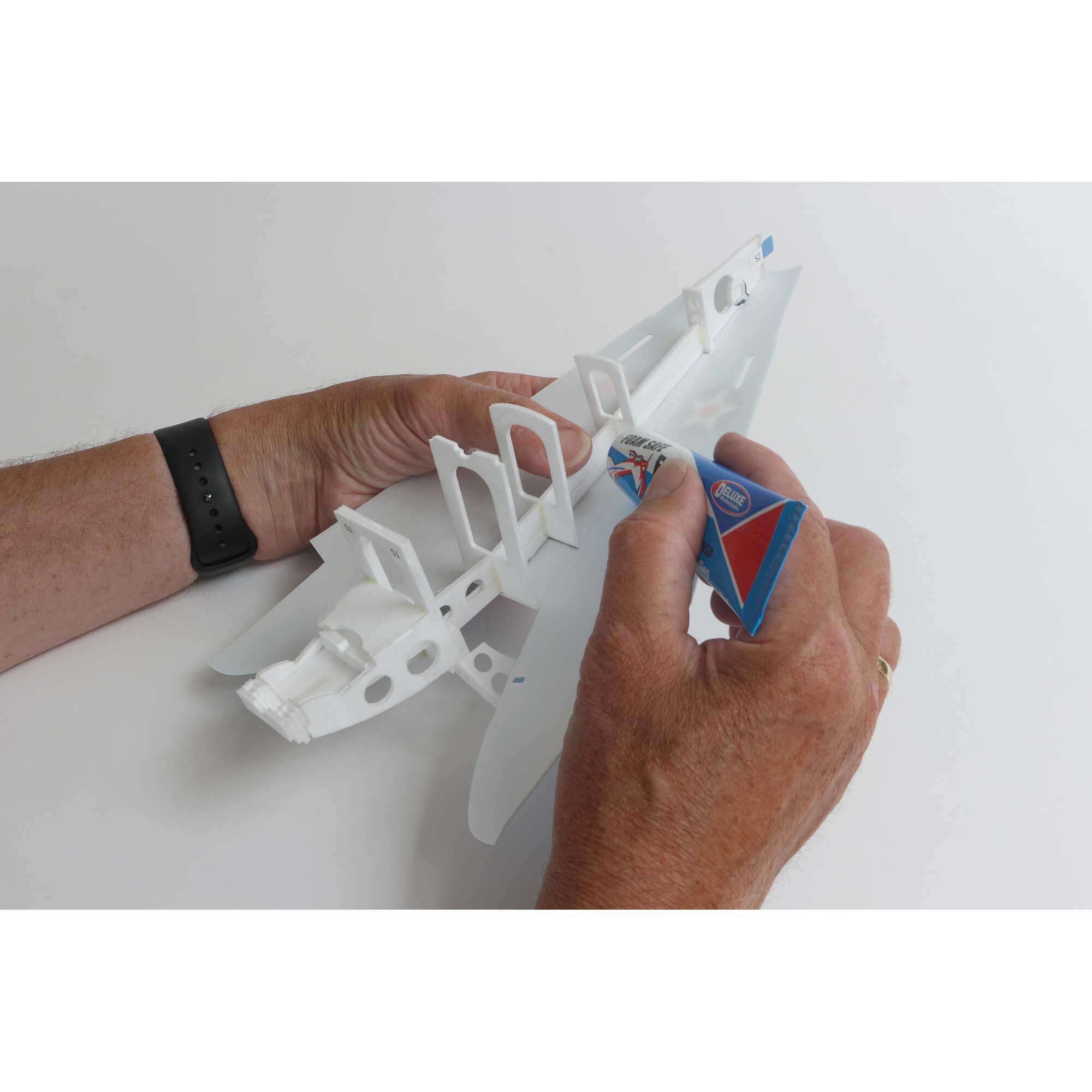 Deluxe Materials Foam 2 Foam, Foam Safe Glue (50ml): EPO, EPS, Wood-DLMAD34