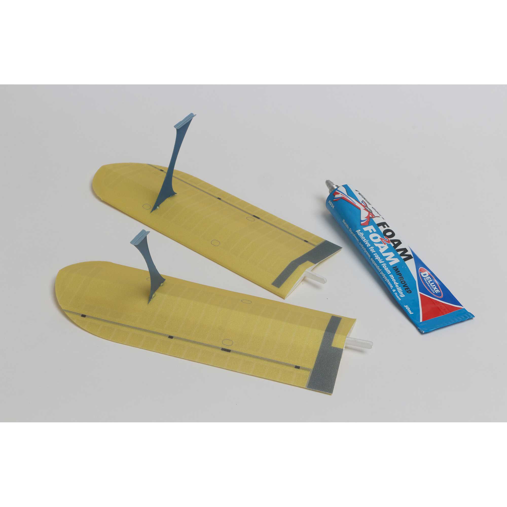 Deluxe Materials Foam 2 Foam, Foam Safe Glue (50ml): EPO, EPS, Wood-DLMAD34