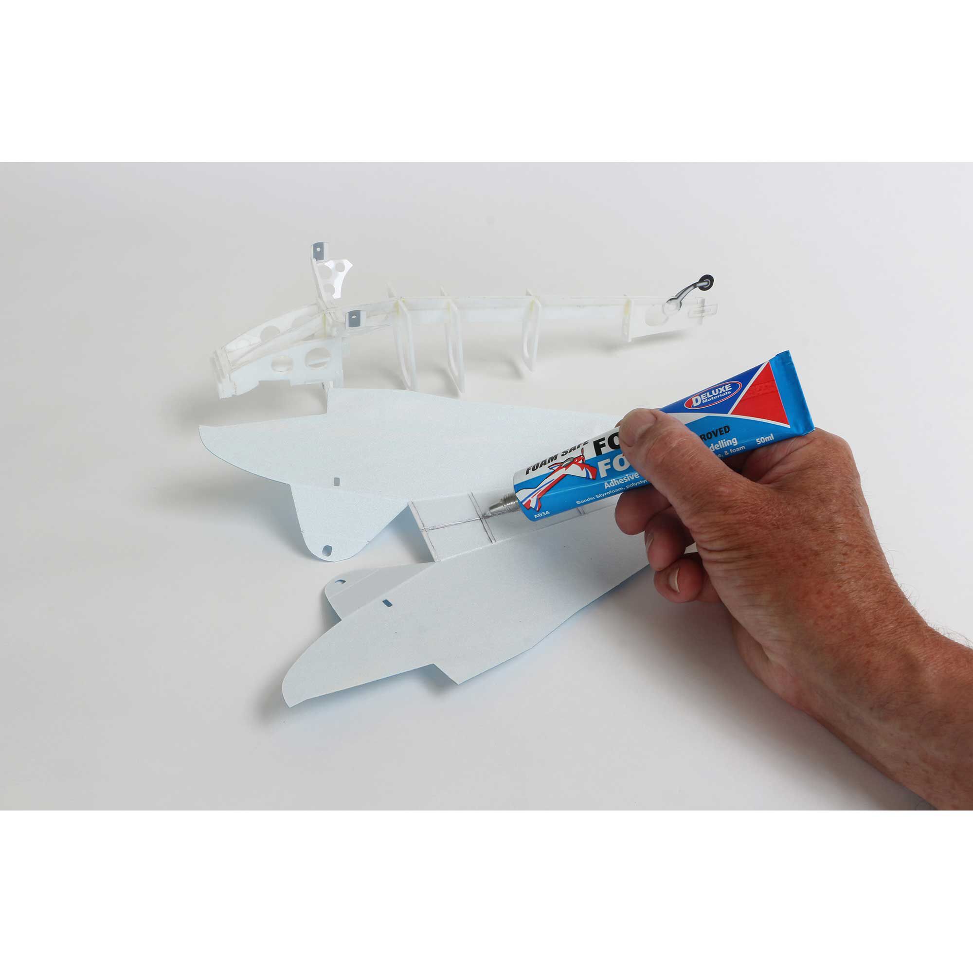 Deluxe Materials Foam 2 Foam, Foam Safe Glue (50ml): EPO, EPS, Wood-DLMAD34