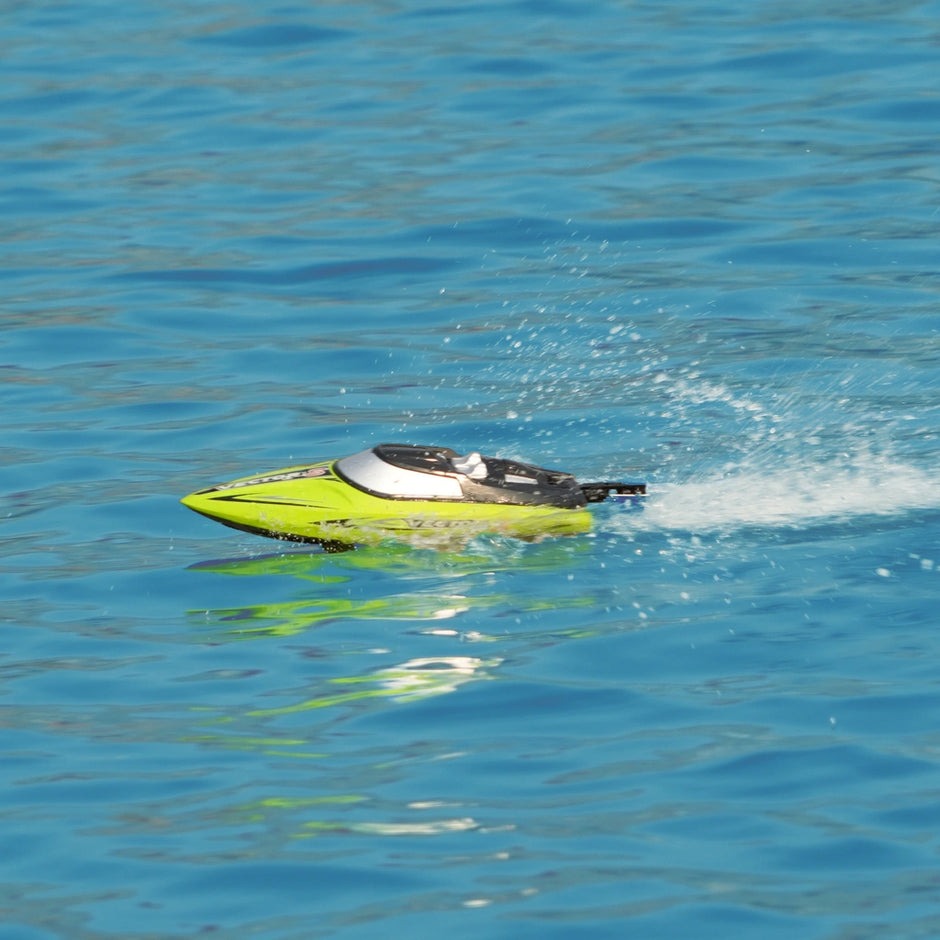 VOLANTEX RC Boat