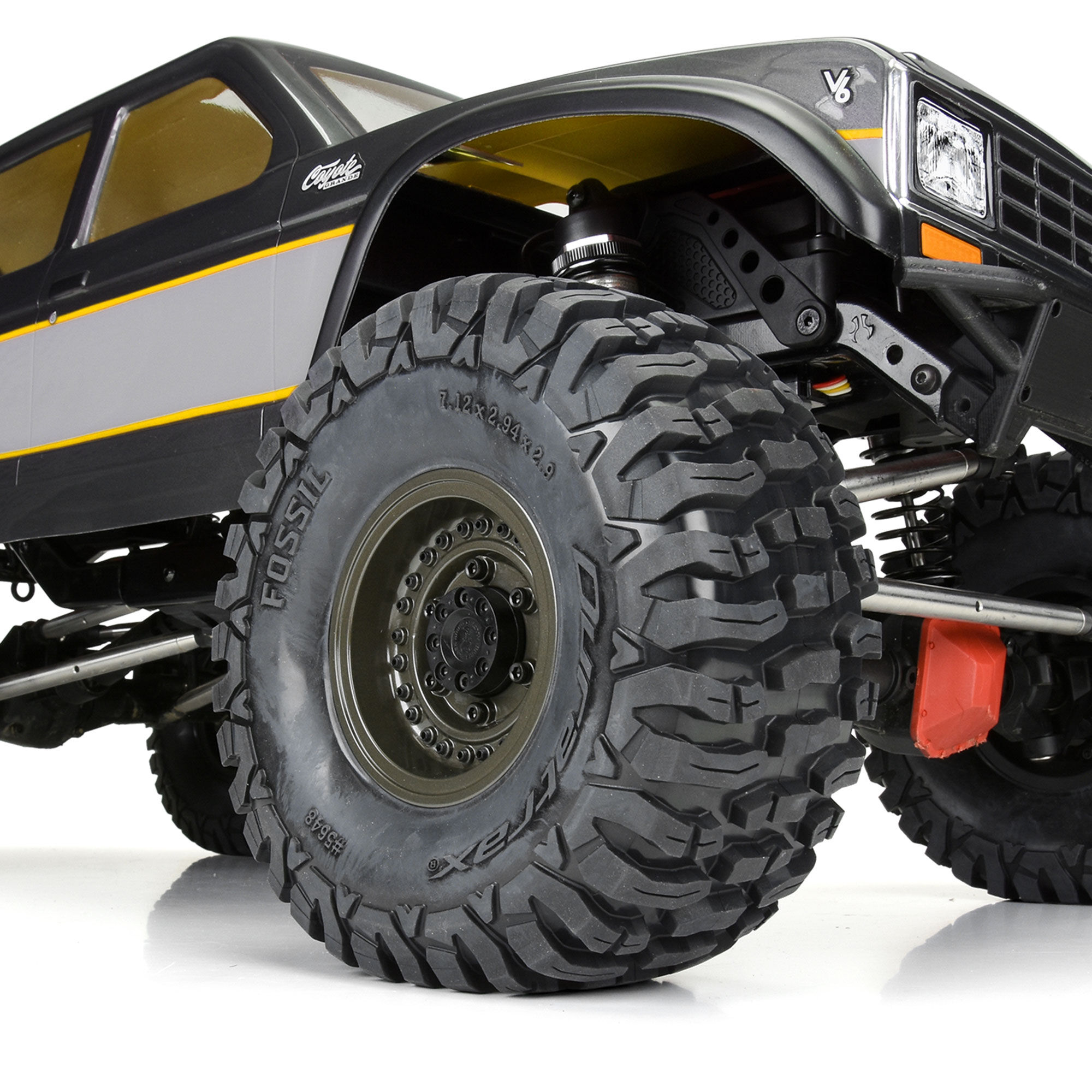 Duratrax 1:6 Fossil Front/Rear 2.9" Crawler Tires (2): SCX6-DTX5648