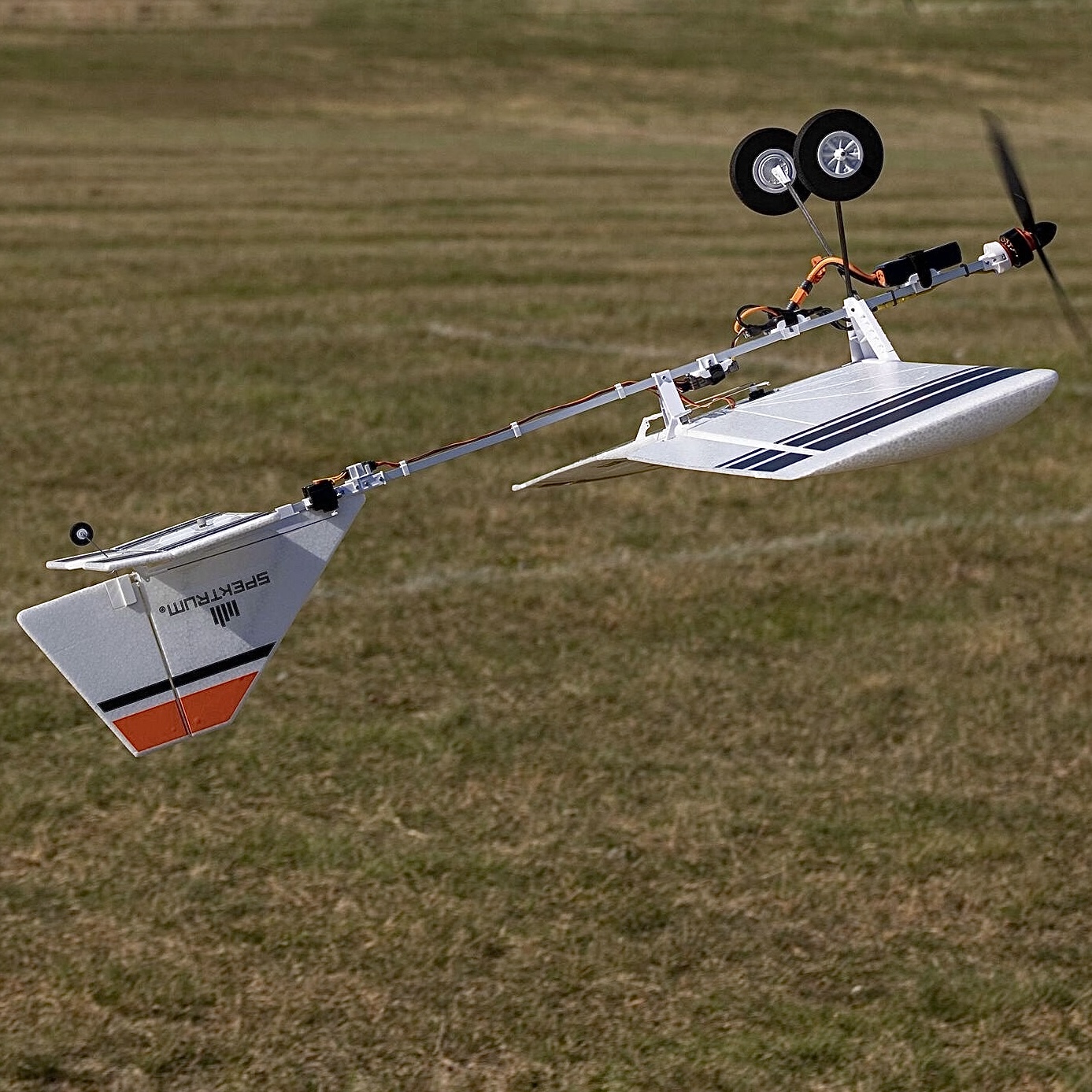 E-flite 1200mm Slow Ultra Stick BNF Basic RC Trainer w/ AS3X & SAFE-EFL0350