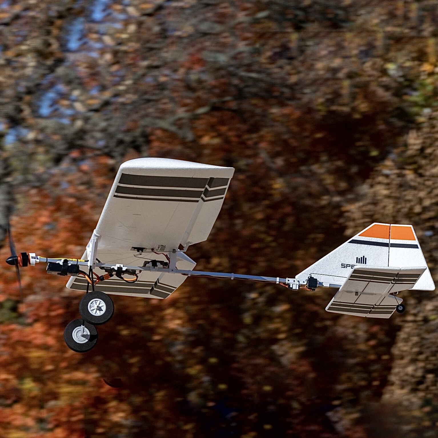 E-flite 1200mm Slow Ultra Stick BNF Basic RC Trainer w/ AS3X & SAFE-EFL0350