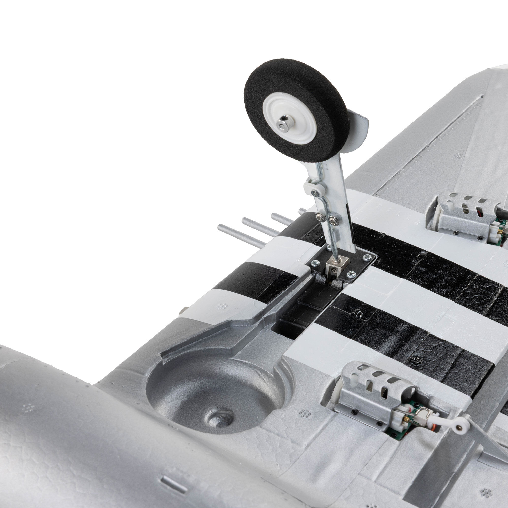 E-flite Micro P-47 Thunderbolt 625mm BNF Basic with AS3X+ and SAFE Select-EFL07050
