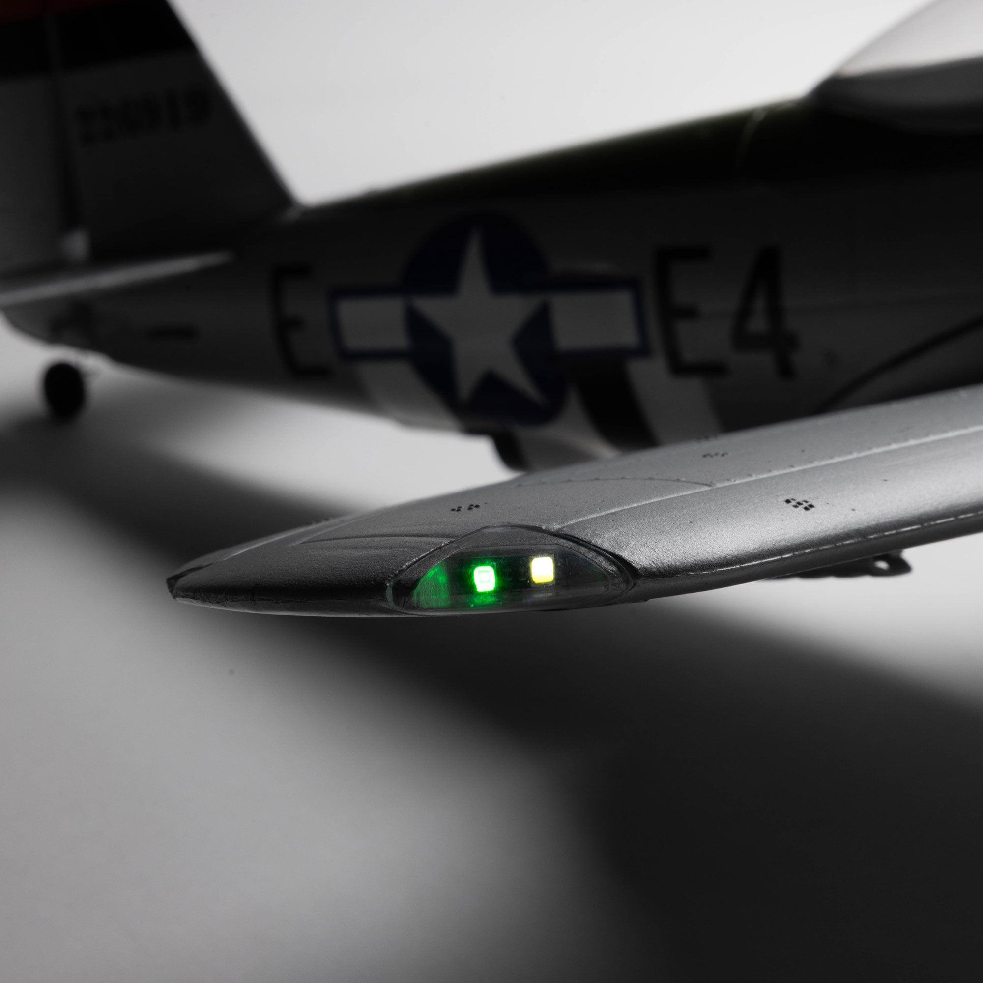 E-flite Micro P-47 Thunderbolt 625mm BNF Basic with AS3X+ and SAFE Select-EFL07050