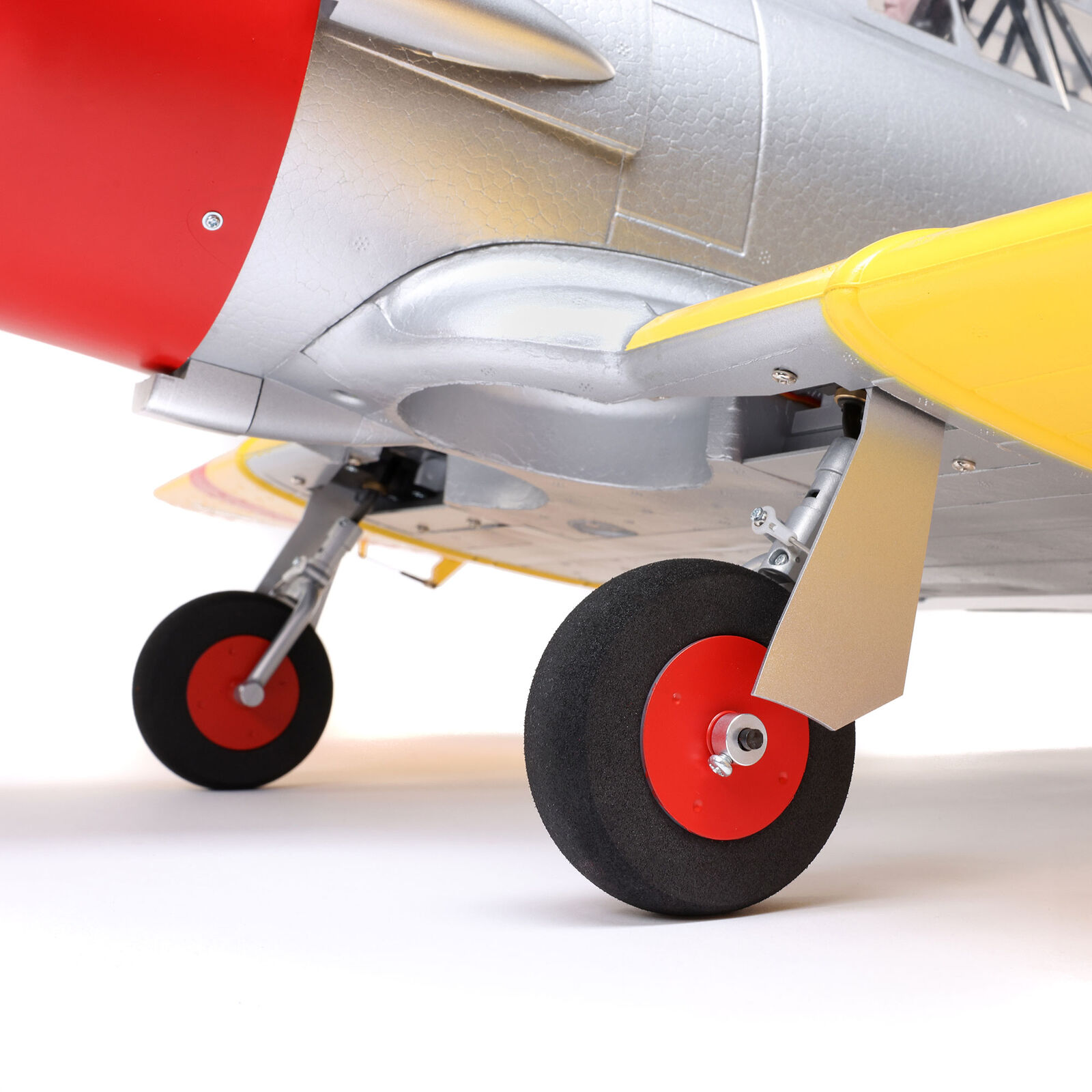 E-flite SNJ-5/AT-6 Texan 1.5m BNF Basic with AS3X+ and SAFE Select-EFL08750
