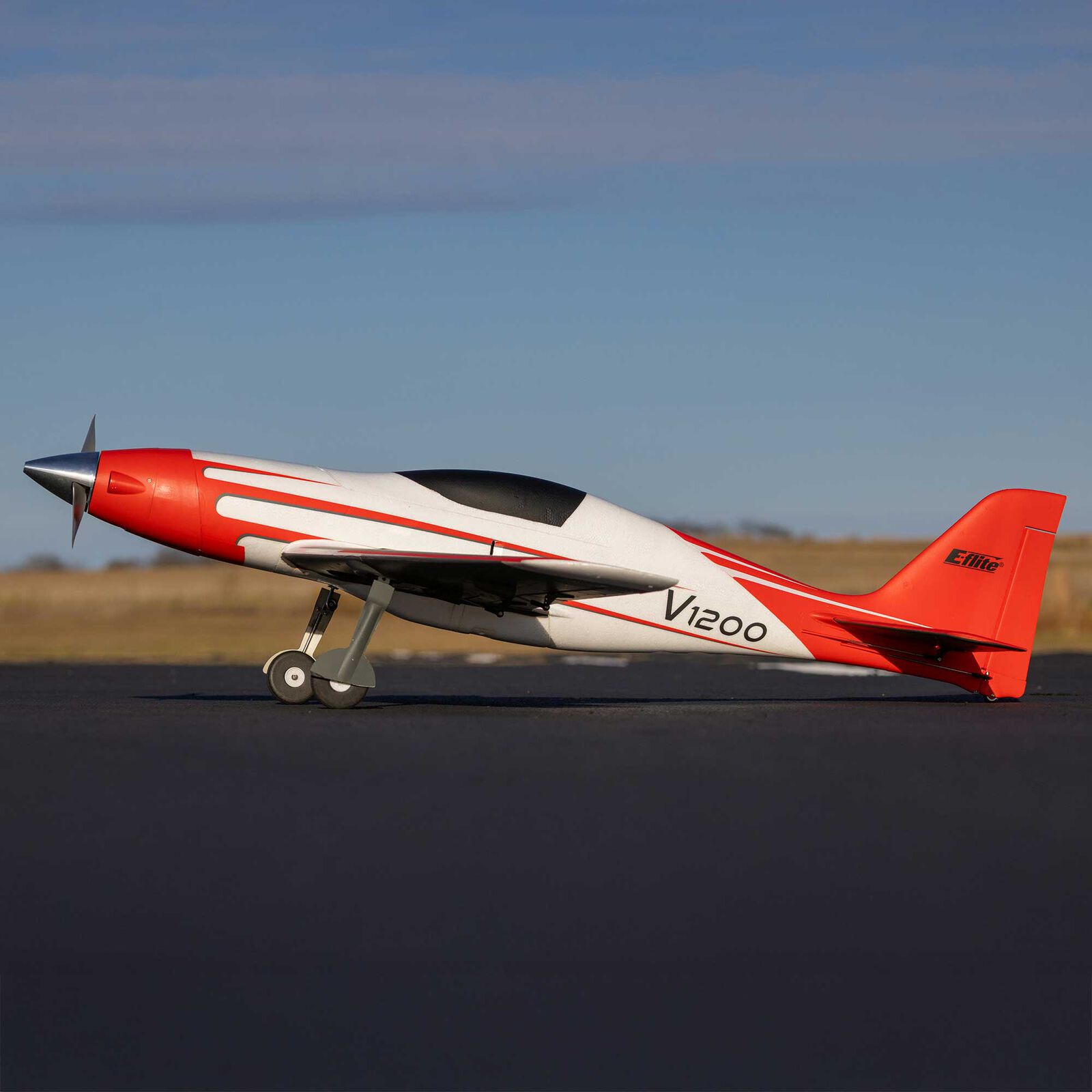 E-flite V1200 1.2m PNP-EFL120075
