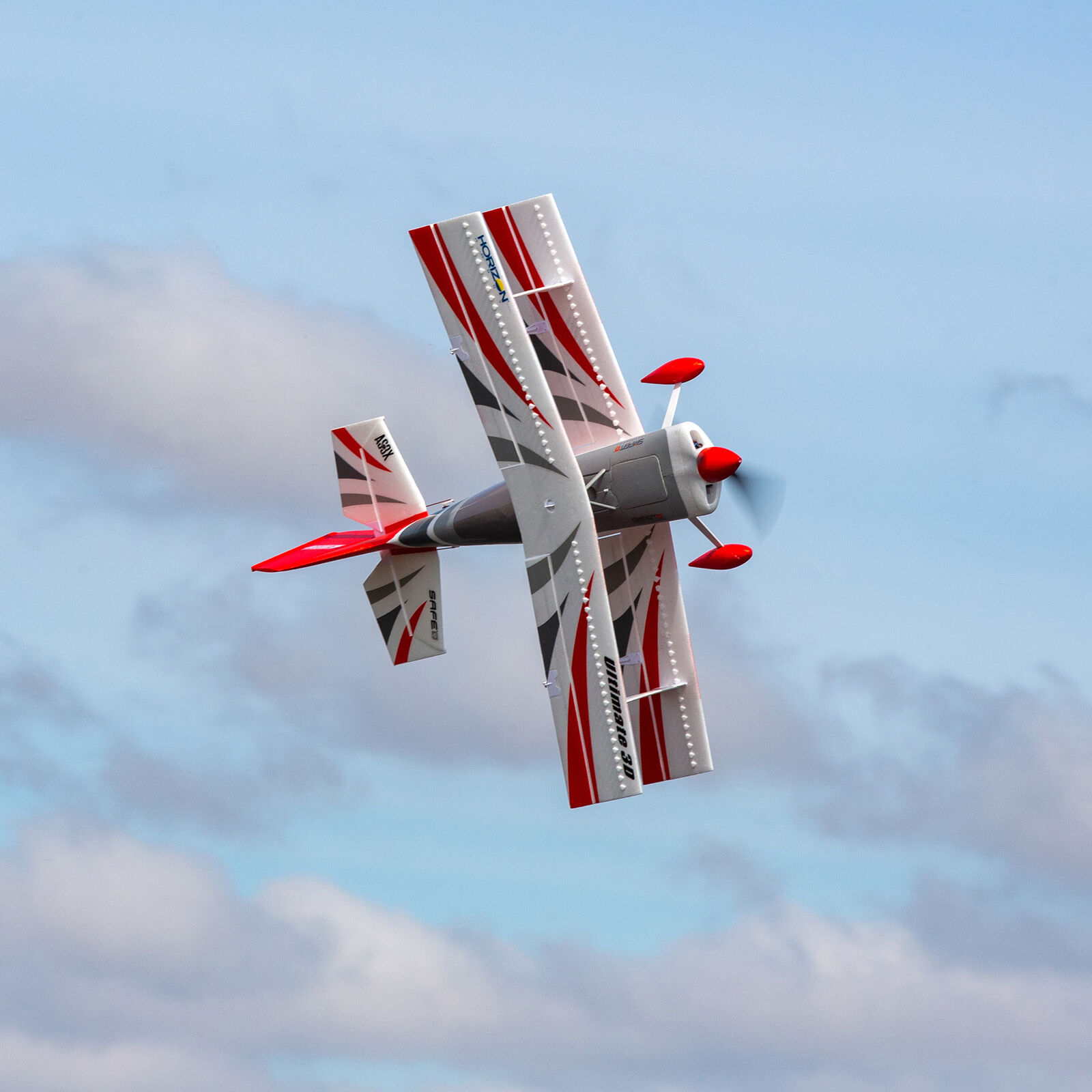 E-flite Ultimate 3D 950mm SMART BNF Basic w/AS3X & SAFE-EFL16550