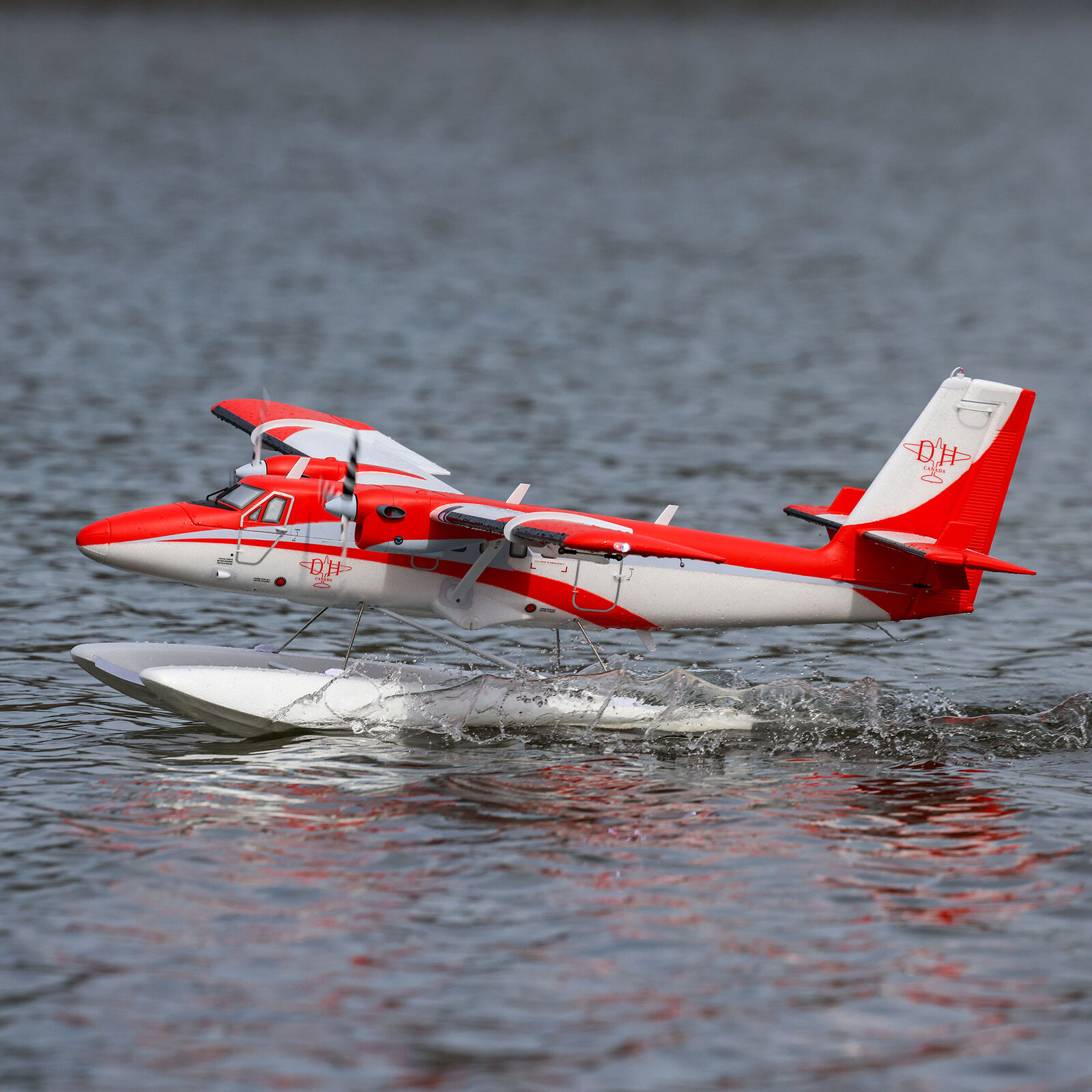 E-flite DHC-6 Twin Otter 1.4m PNP Combo with Floats-EFL32075CF