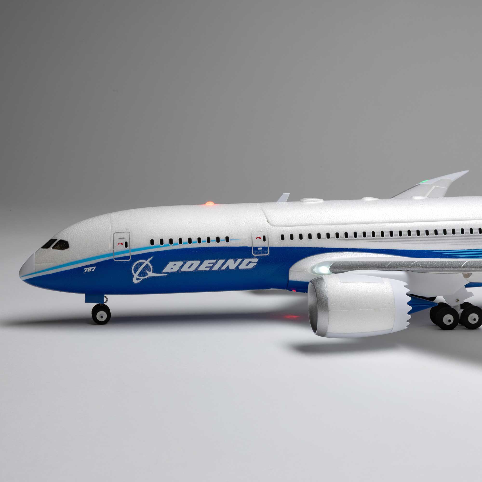 E-flite Boeing 787-8 Dreamliner Twin 30mm EDF BNF Basic with AS3X and SAFE Select