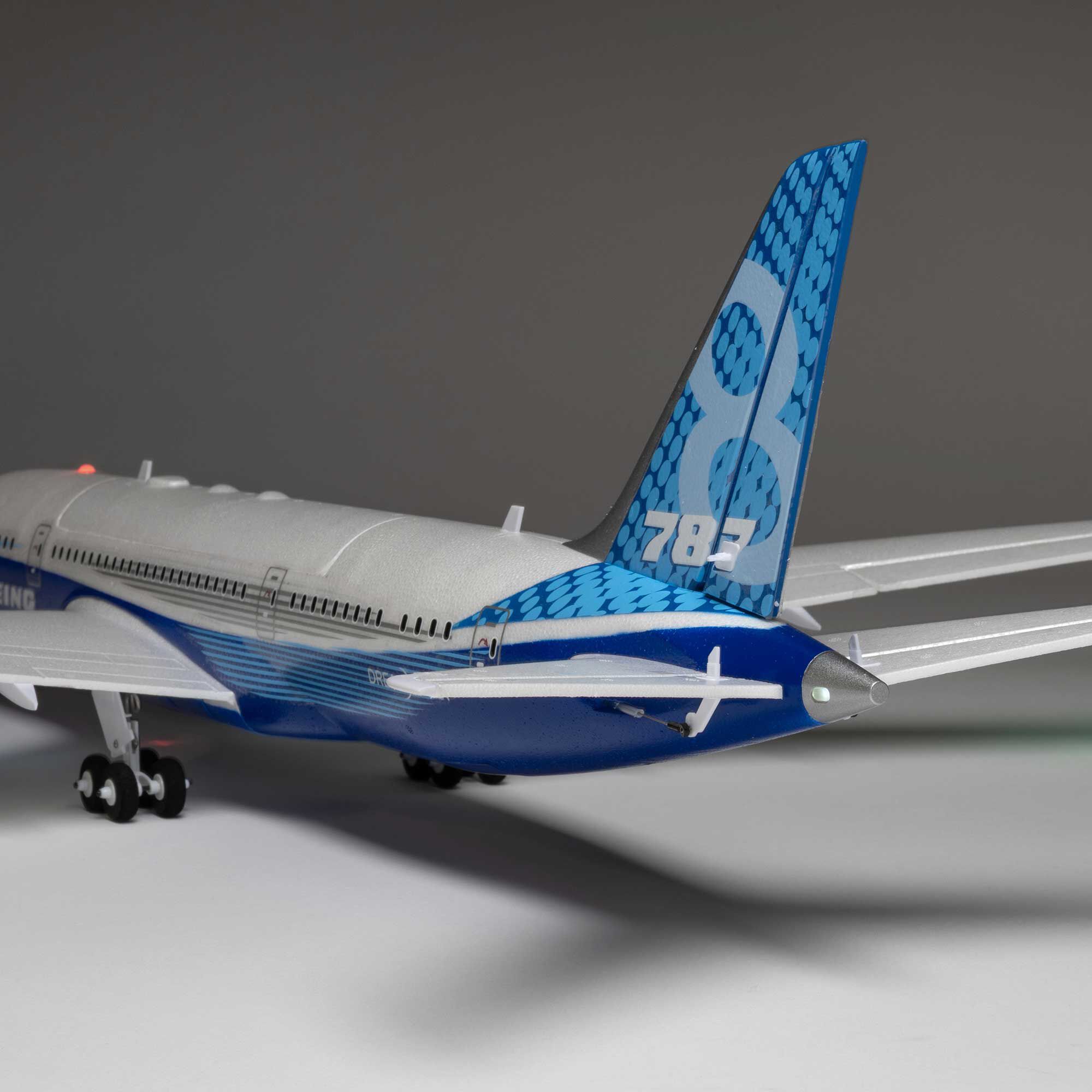 E-flite Boeing 787-8 Dreamliner Twin 30mm EDF BNF Basic with AS3X and SAFE Select