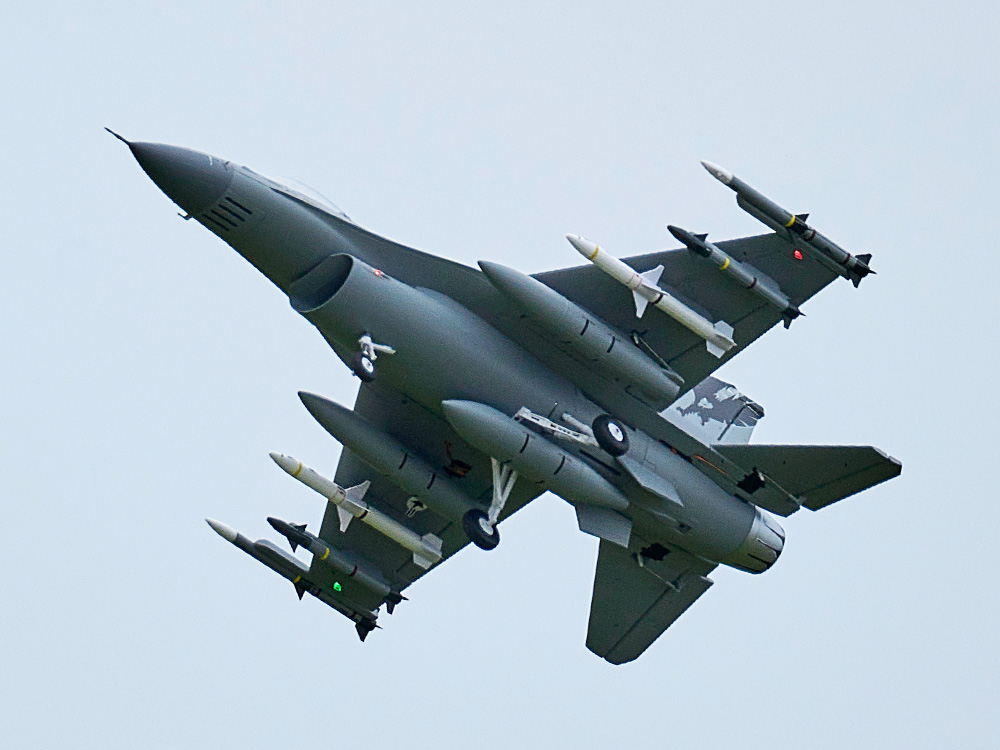 FMS 64mm F-16 Fighting Falcon PNP-HOBBY ZONE