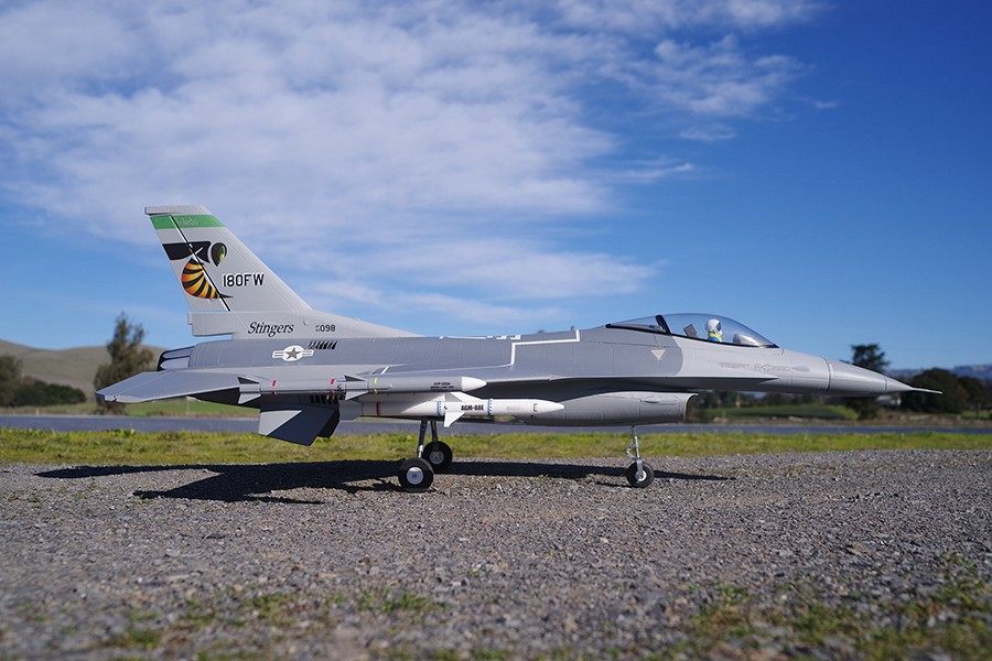 FMS 70mm F-16C EDF Fighting Falcon PNP