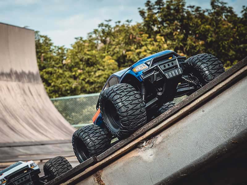 FMS FMT24 Chevrolet Colorado RTR 1/24th Scale-HOBBY ZONE