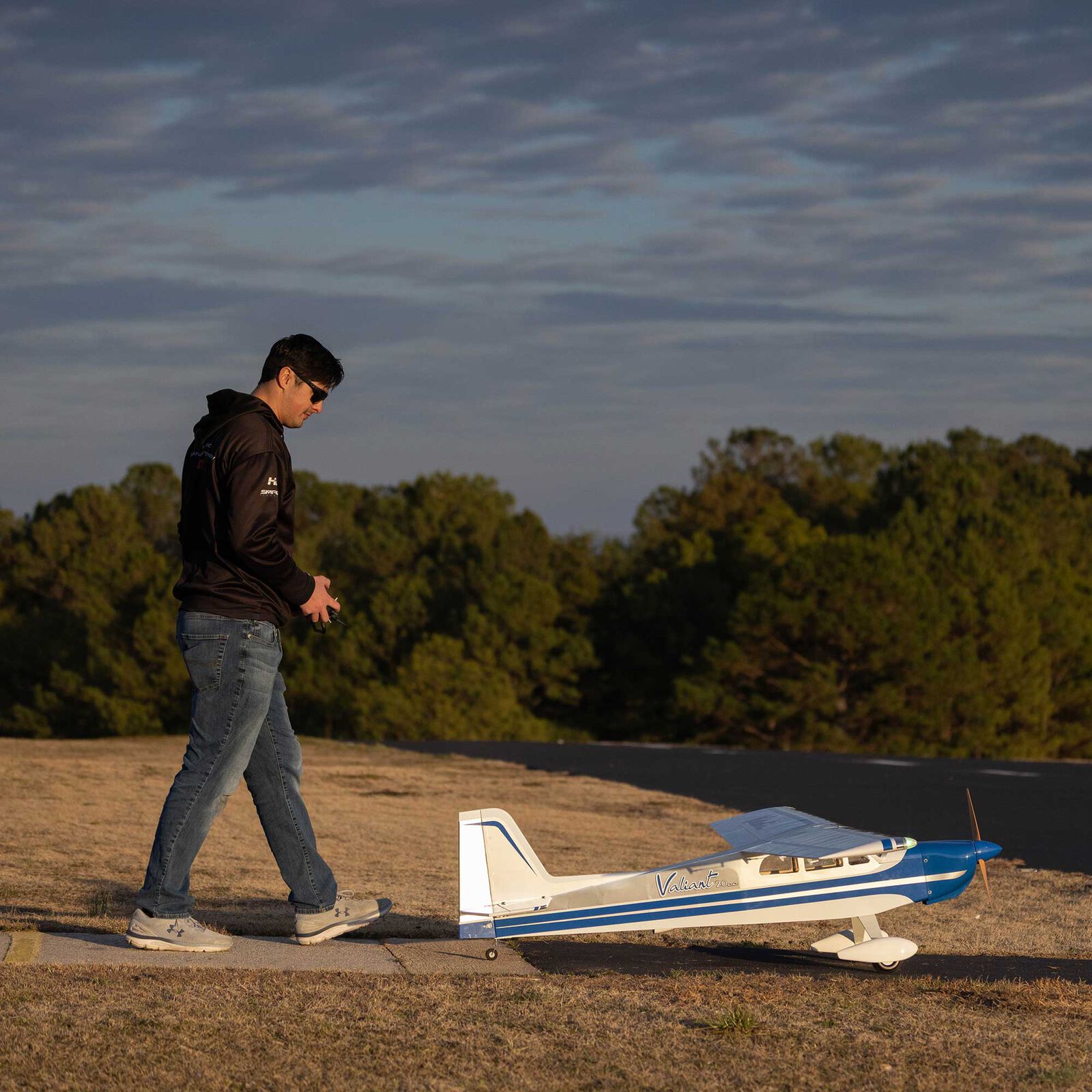Hangar 9 Valiant 20cc EP PNP with Spektrum AR8360T+ Receiver and 6S 5000mAh 30C LiPo Battery Combo-HAN-4013