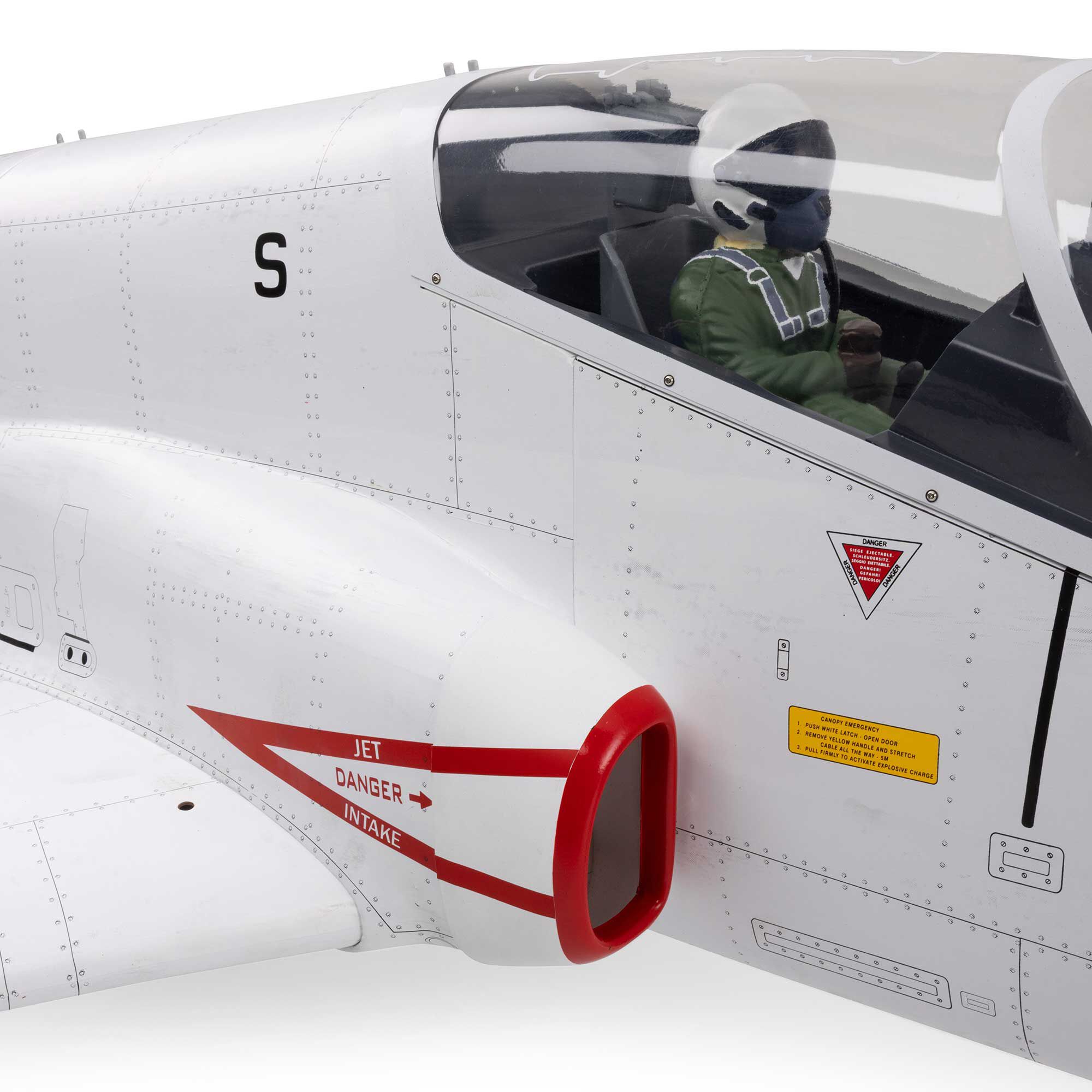 Hangar 9 2464mm Hawk/T-45 140-160N ARF with Retract Set, KingTech K-160G4+ &Spektrum Servos-HAN13750CRSK160
