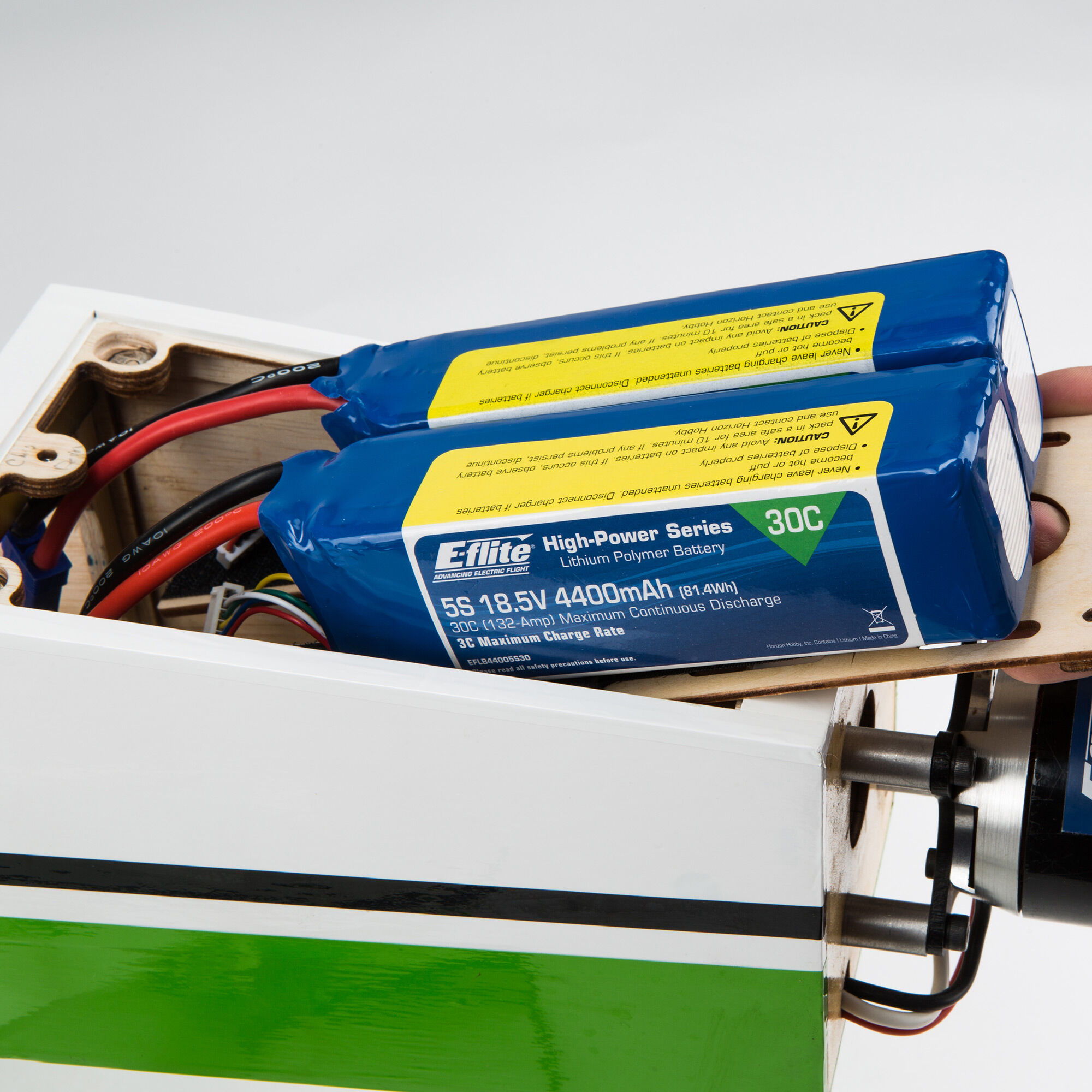 Hangar 9 2050mm Ultra Stick 30cc ARF, 81"-HAN2365