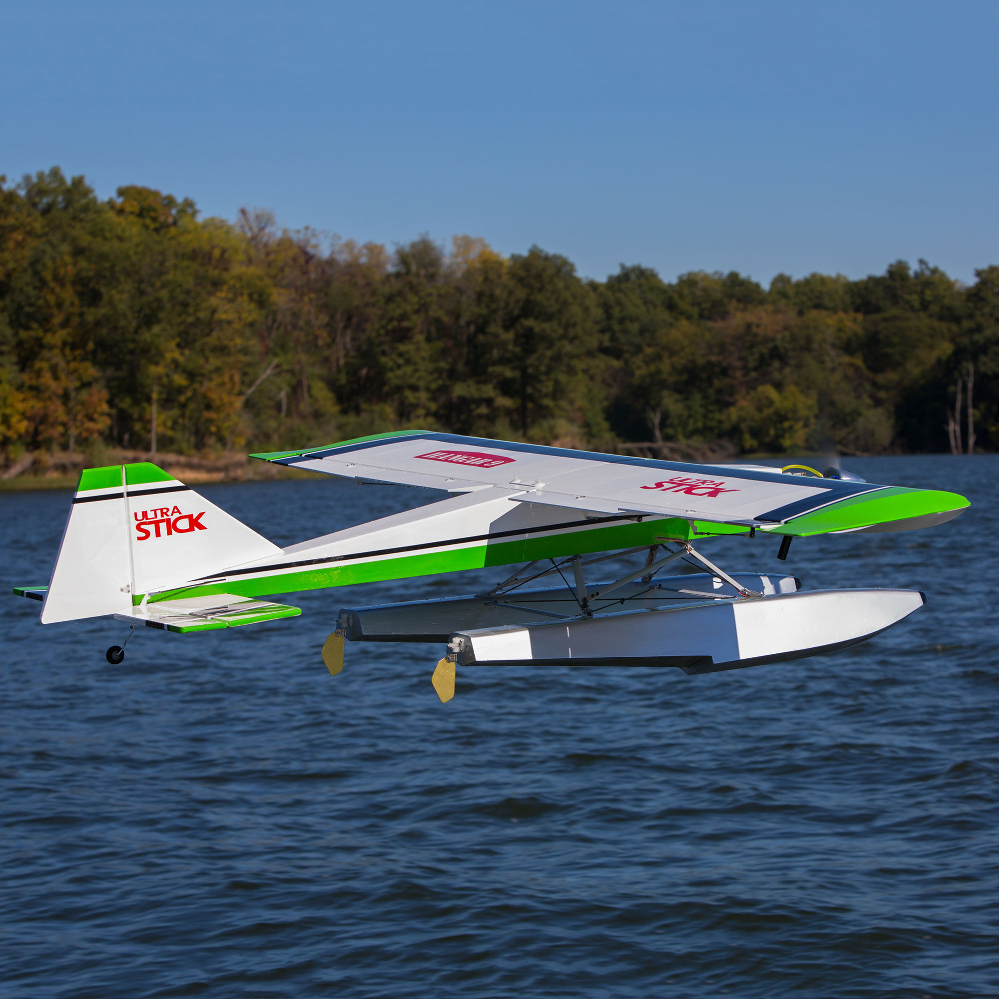 Hangar 9 2050mm Ultra Stick 30cc ARF, 81"-HAN2365