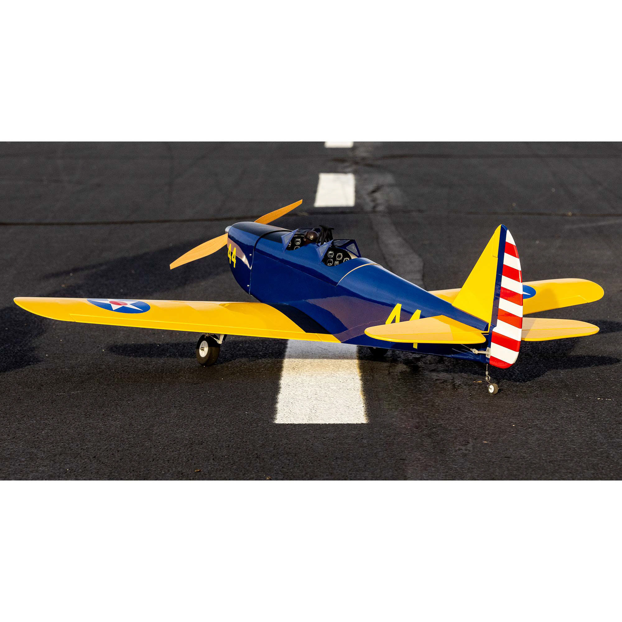 Hangar 9 1435mm Fun Scale PT-19 PNP, 56.5"-HAN3180