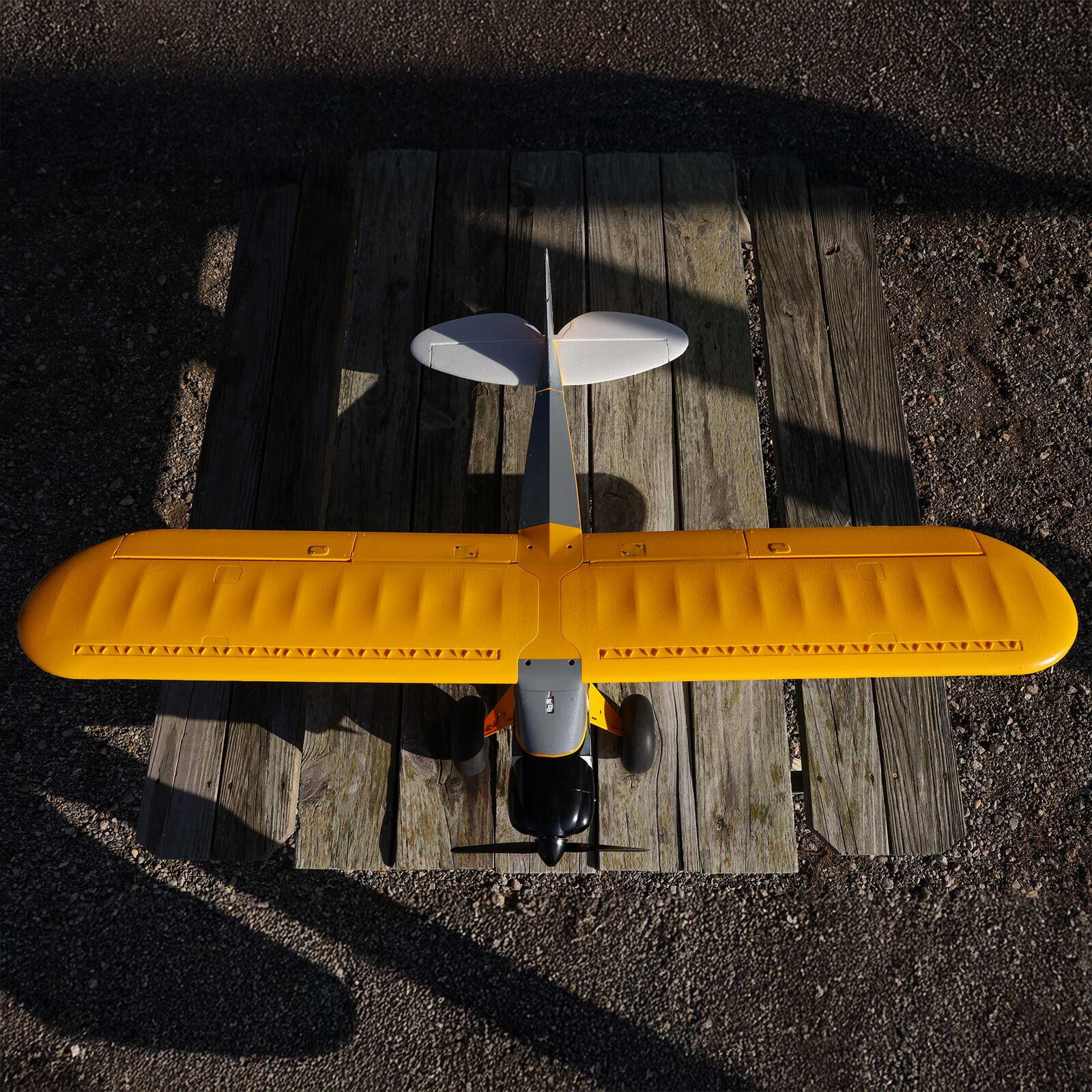 HobbyZone Carbon Cub S 2 1300mm Cleetus McFarland Special Edition BNF Basic-HBZ320051SE