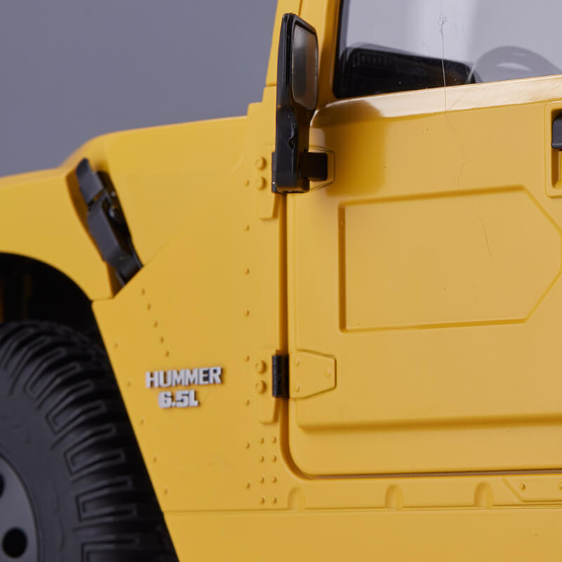 HUMMER 1/35 AUTHENTIC SCALE 駆動モーター付 HUMMER 1/35 AUTHENTIC SCALE 駆動モーター付 1/35 Military