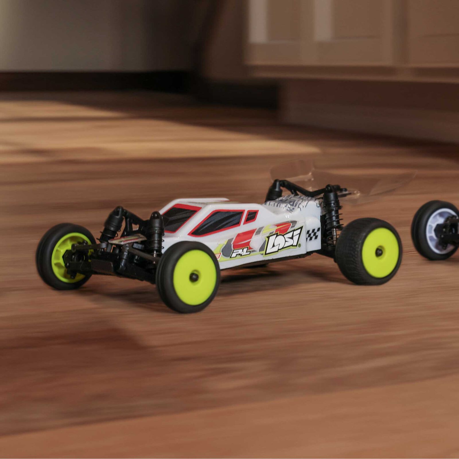 Losi 1:24 Micro-B 2S 2WD RTR Buggy (Silver) w/ 2.4GHz Radio, Battery & Charger-LOS00007T2