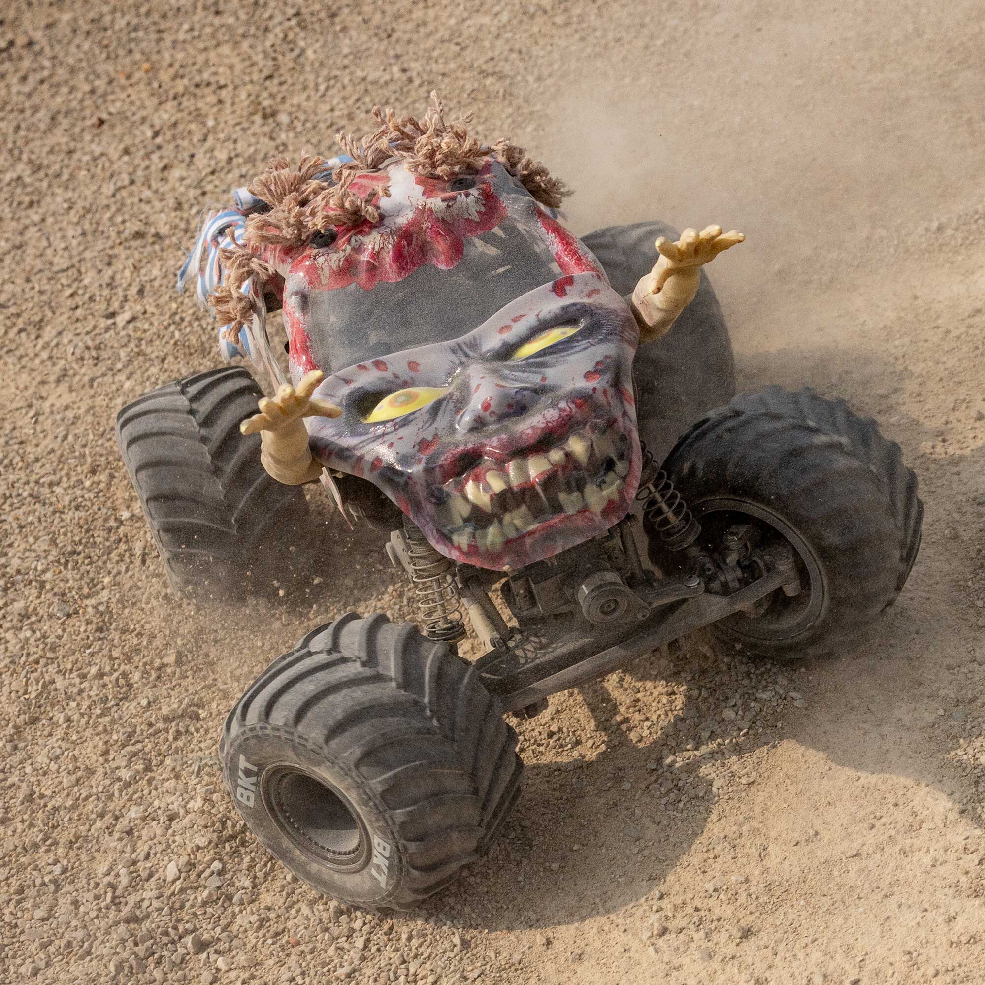 Muttii.com✕4 Losi 1:18 Mini LMT Zombie 2S 4X4 RTR Brushed Monster Truck