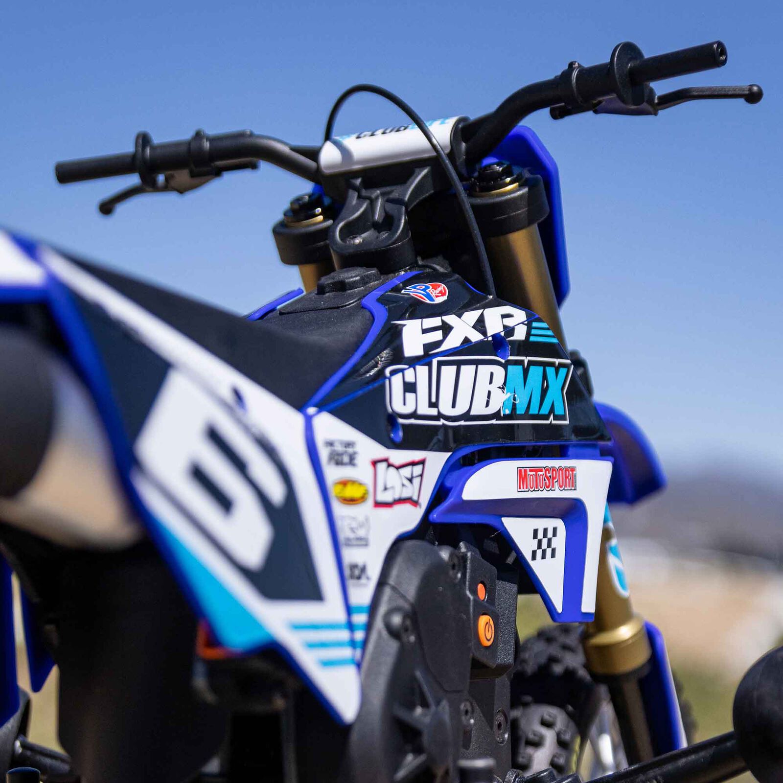 Losi 1:4 Promoto-MX FXR 2S RTR Brushless Motorcycle-LOS06000T1/LOS06000T2