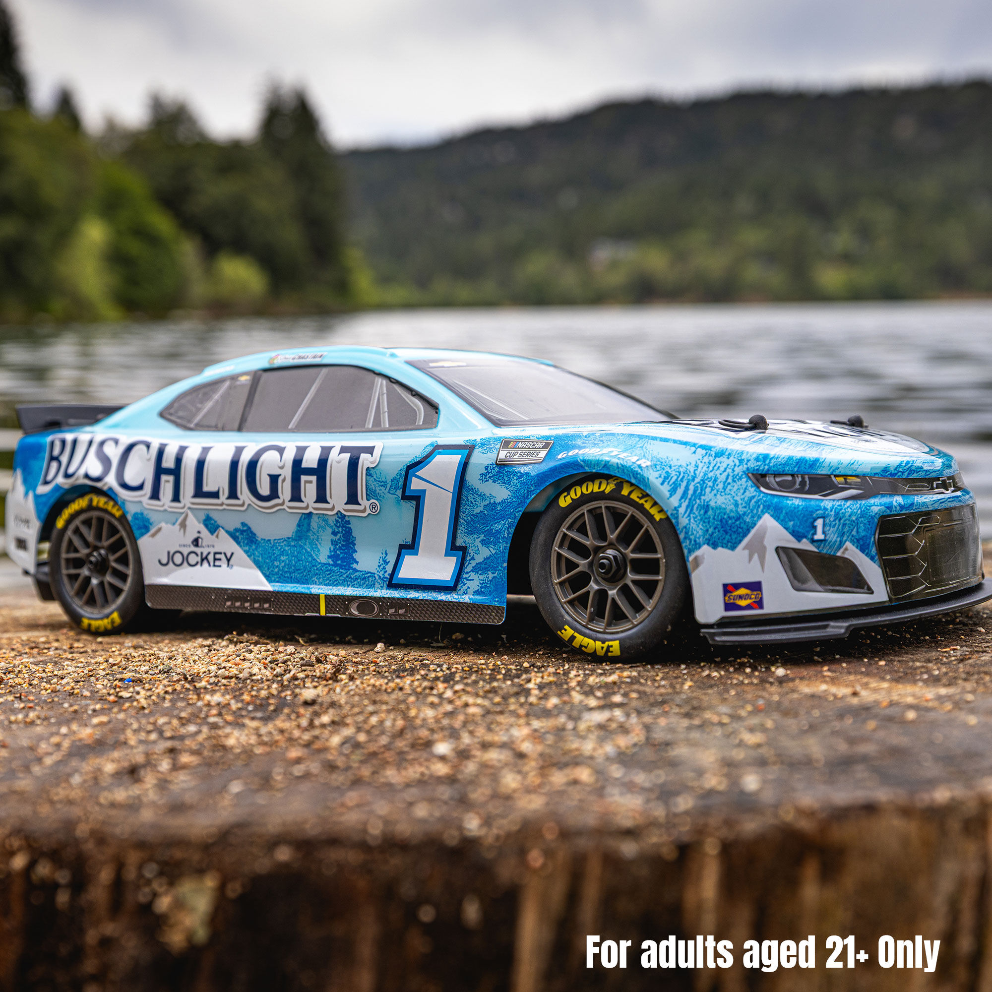 Losi 1:12 NASCAR RC Race Car Kyle Larson No.5 Valvoline 2025 Chevrolet Camaro ZL1 2S AWD RTR Brushed On-Road-LOS1122505