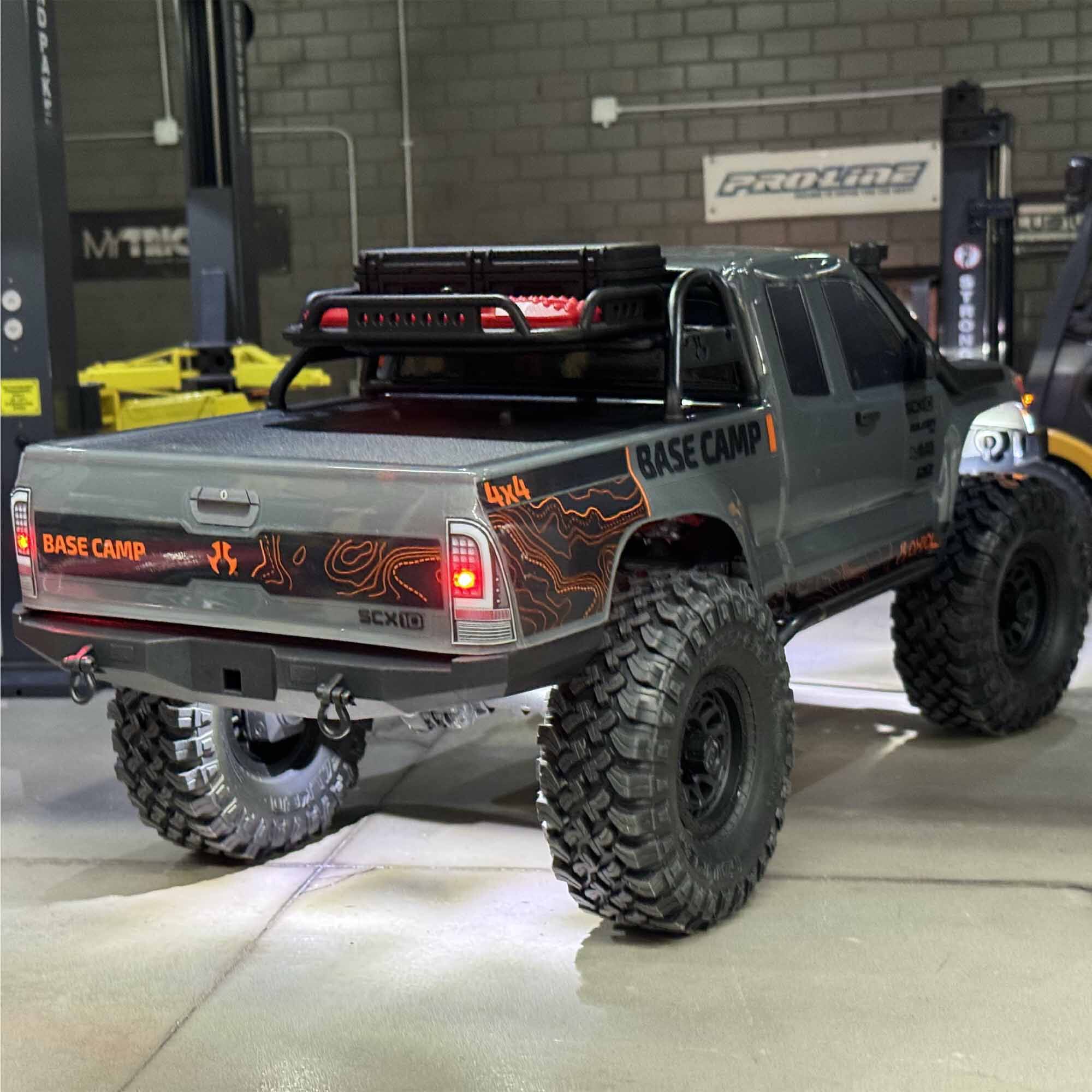 MyTrickRC, Inc. HB-2 Off-Road Light Kit, 1:10 Axial SCX10 III Base Camp-MYKAX22