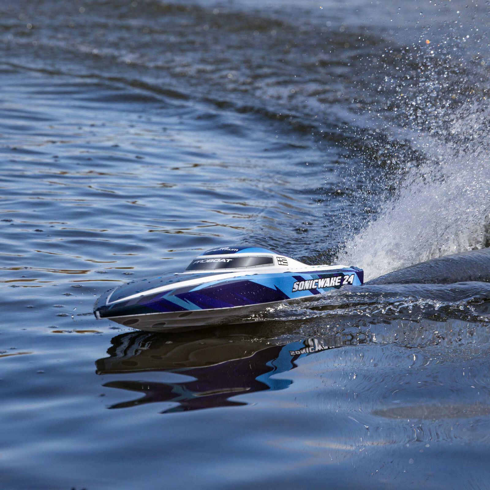 Sonicwake 24" Self-Righting Brushless Deep-V RTR