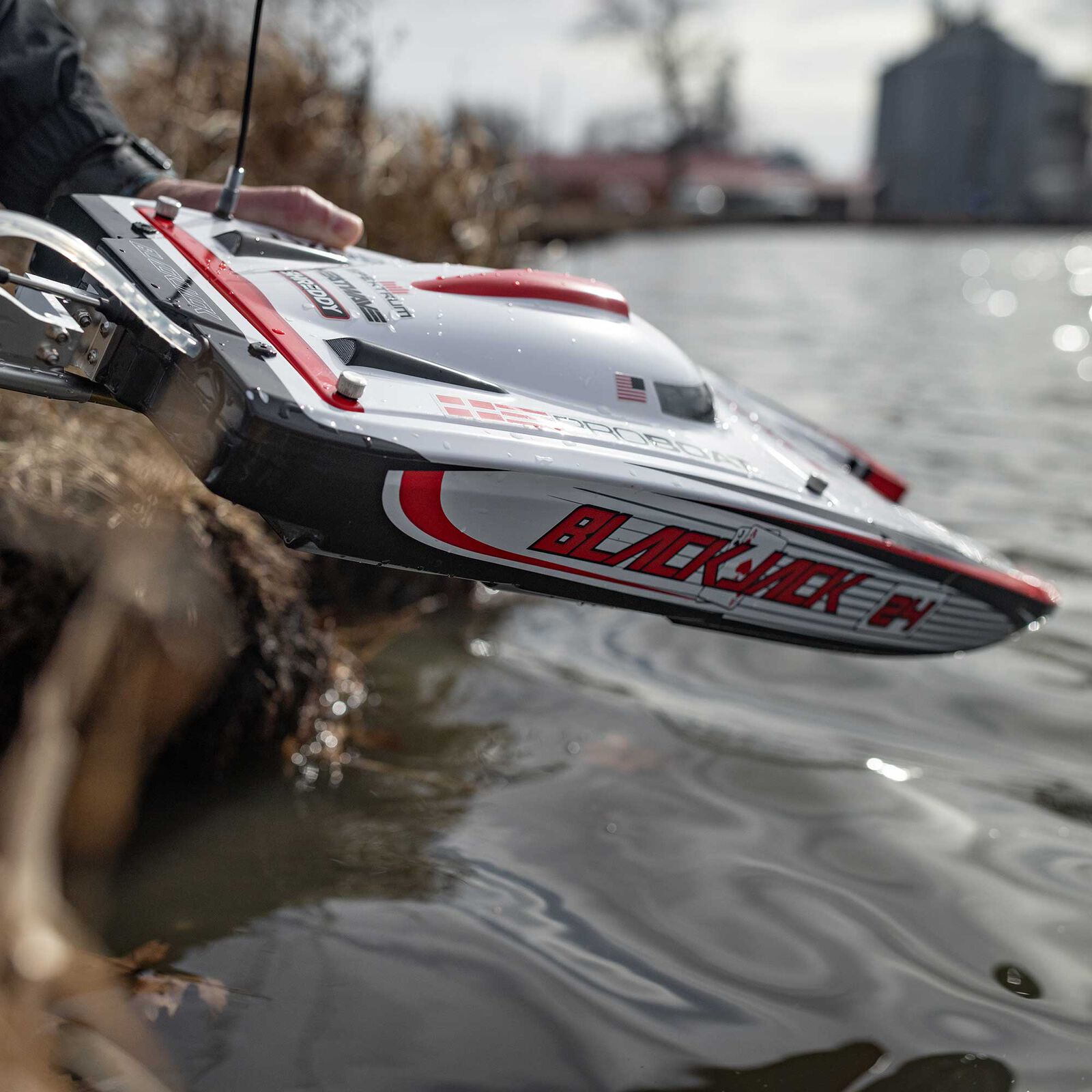 Pro Boat Blackjack 24" V2 Catamaran Brushless: RTR, Heat Wave Visual-PRB08049T1