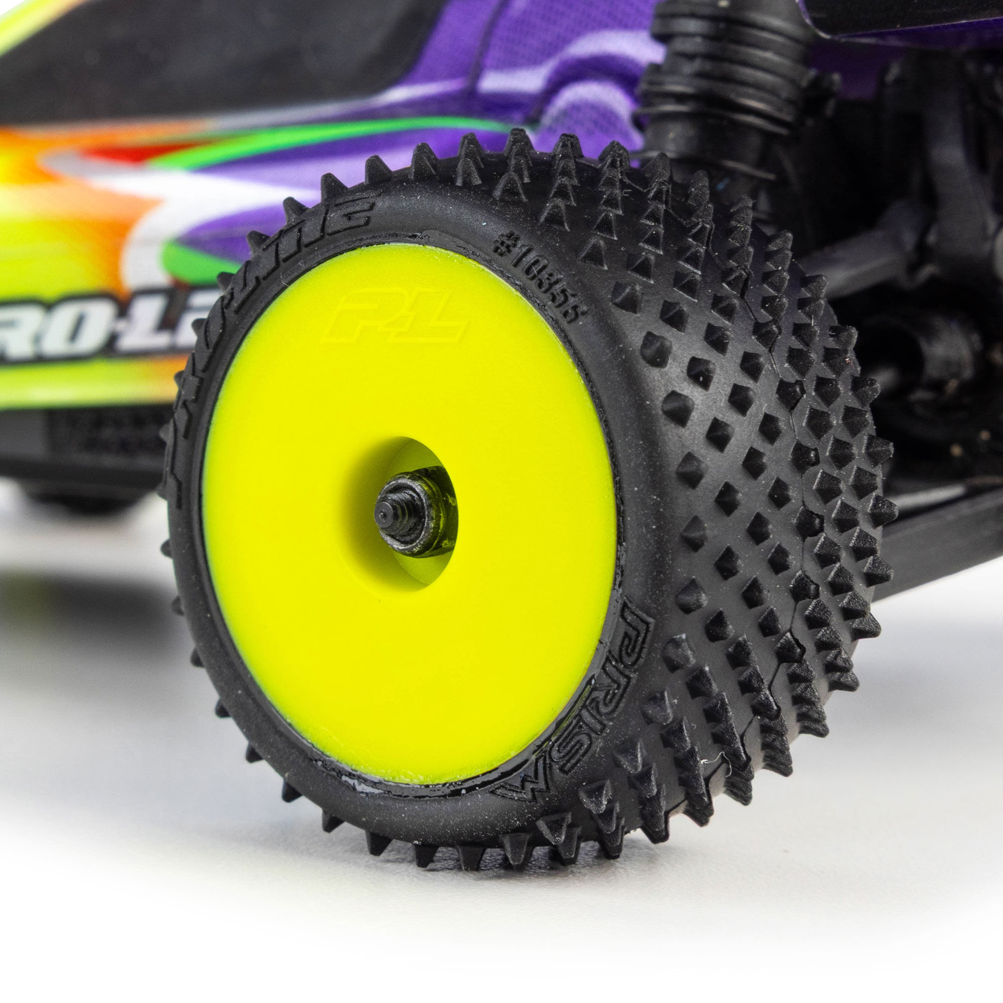 Pro-Line Racing Wedge Front & Prism Rear Carpet Tires Mounted 7mm Yellow (4): Losi Micro-B-PRO1035512