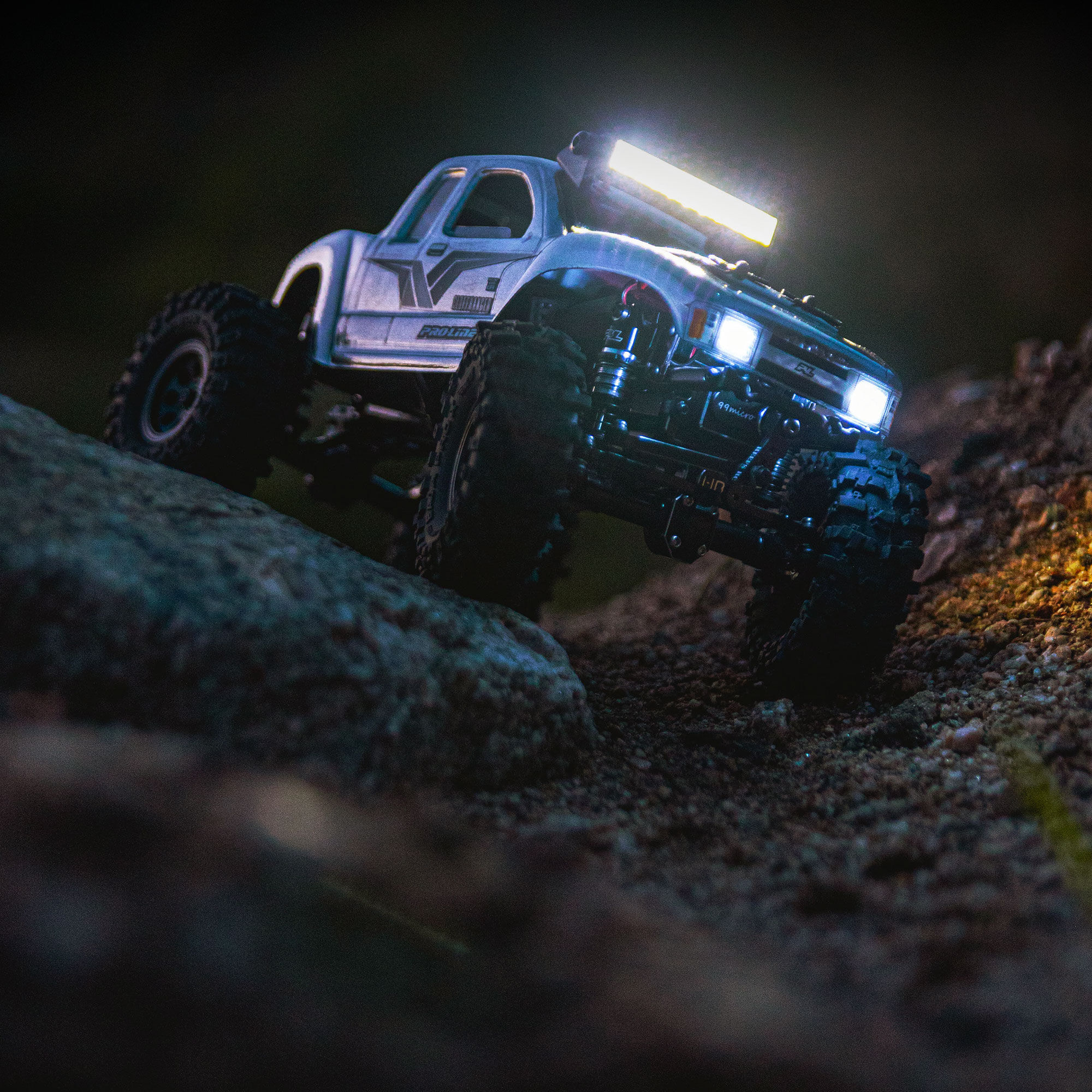 Pro-Line Racing 2" Ultra-Slim LED Light Bar Kit 5V-12V (Straight)-PRO635200